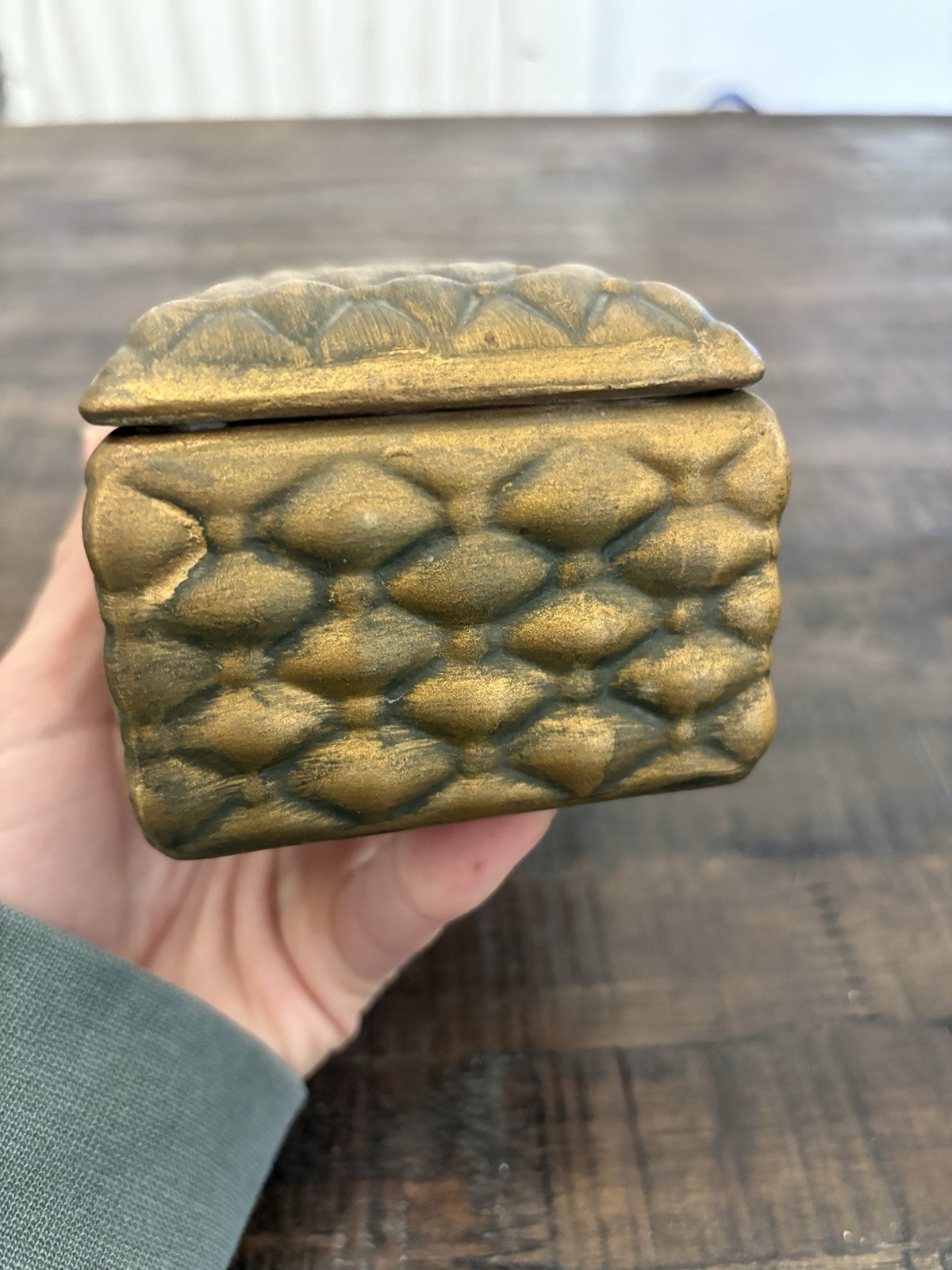 Ceramic Trinket Box Gold Woven Pattern