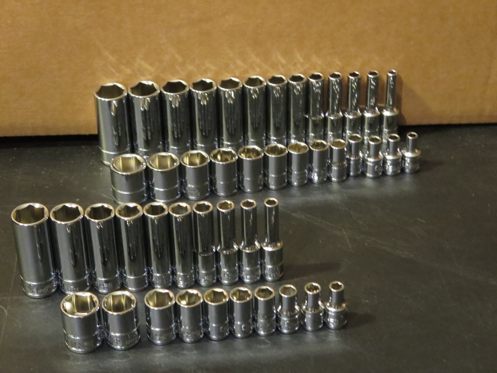 MATCO  SILVER EAGLE 1/4" DRIVE 20-PC SAE and 26-pc metric 6 point SOCKETS New