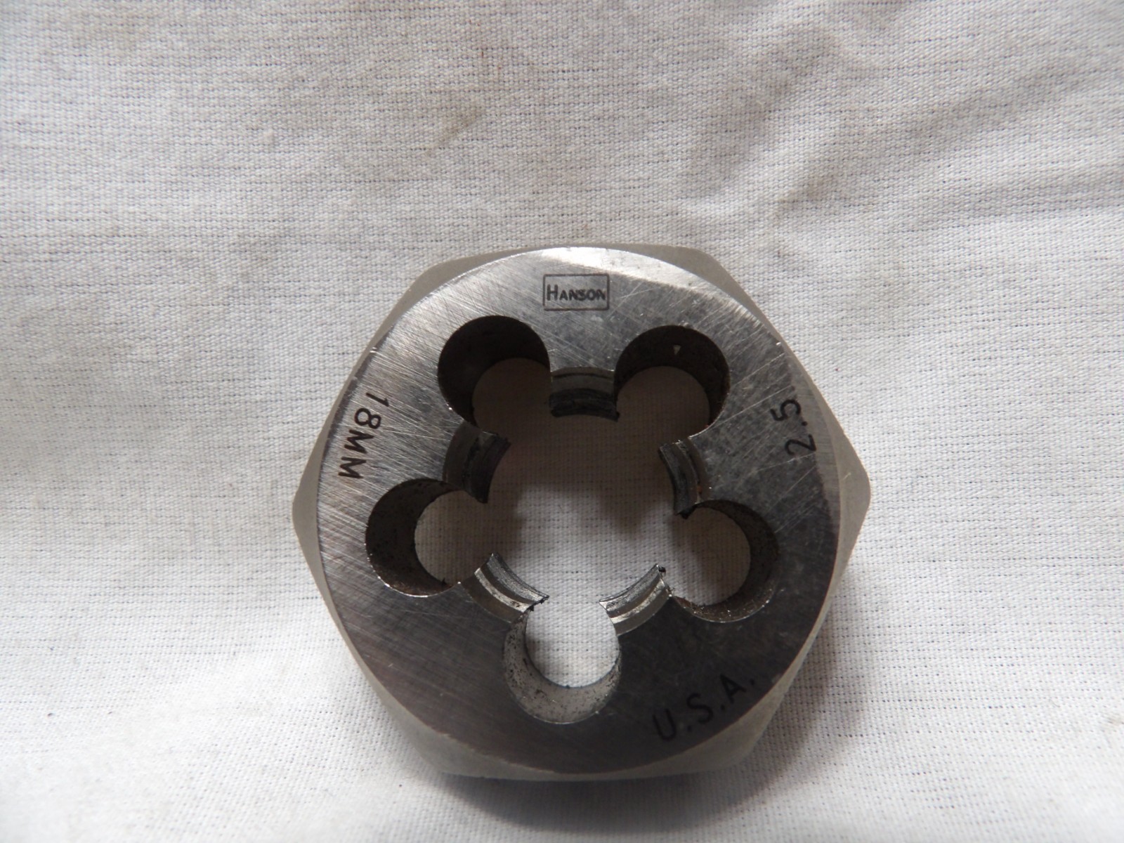 Hanson 18mm - 2.5 Hand Threading Die - Made in the USA