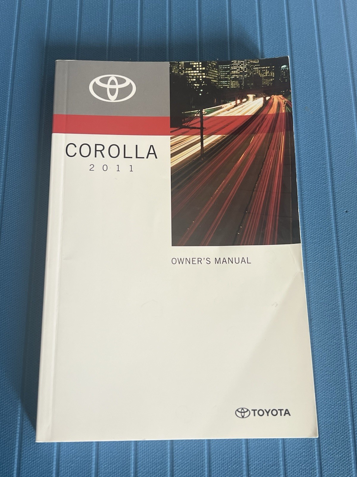 Toyota Corolla 2011 Owner's Manual Booklet Owners Book