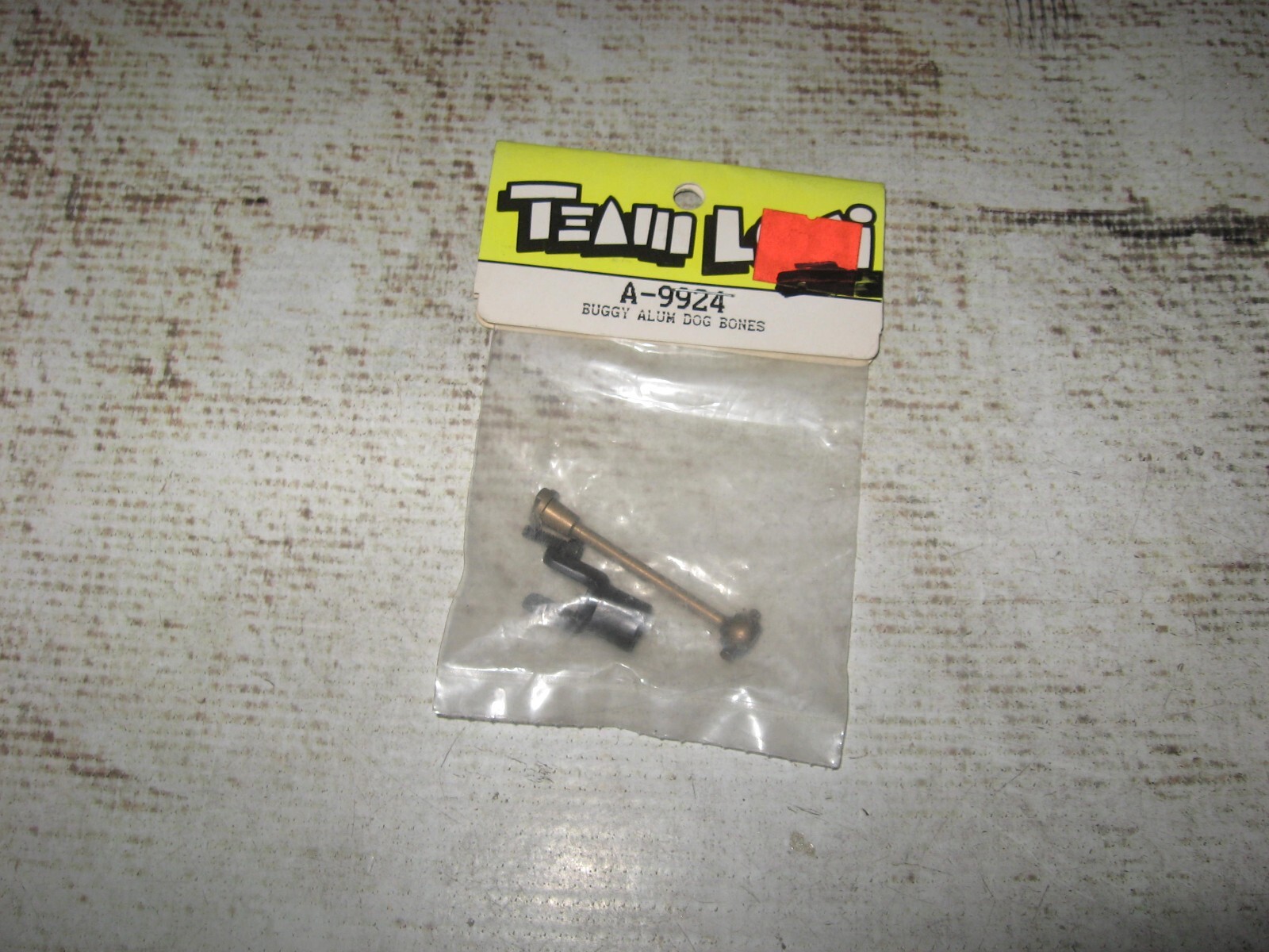 Vintage RC Losi Buggy Aluminum Axle Yoke & Hardware Set (1) 9924