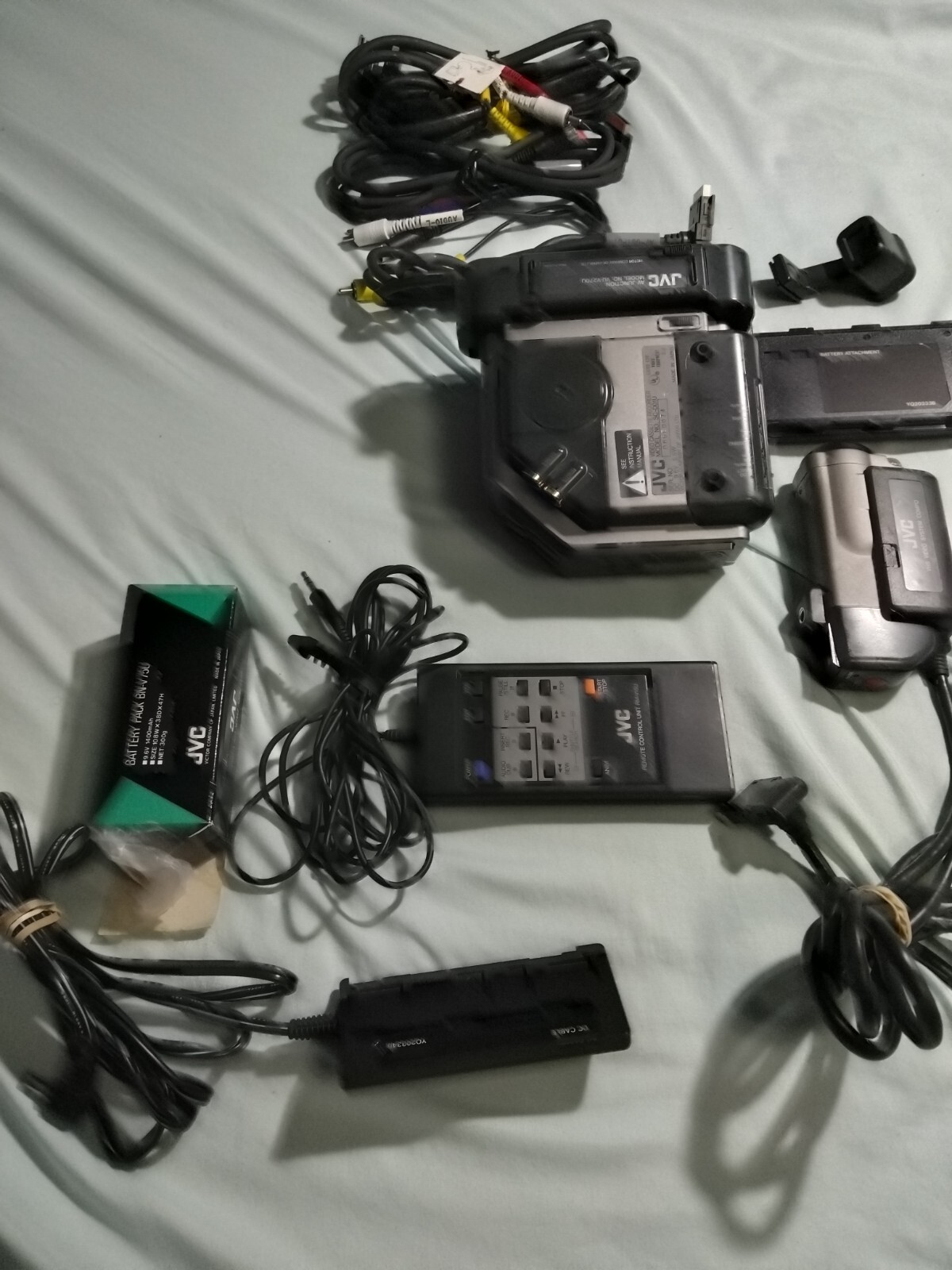 VINTAGE JVC VU-V27OU,SVHSC, SC-D01U, BN-V75U,SC-C01U,YQ20333B,YQ20334B,VIDPRO