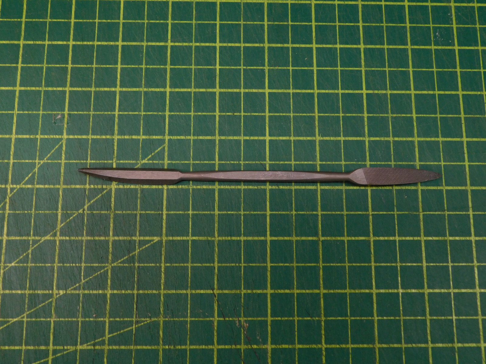 GROBET VALLORBE SWISS Die Maker's Riffler Silversmith Jeweler #700 7-1/8" Cut 0