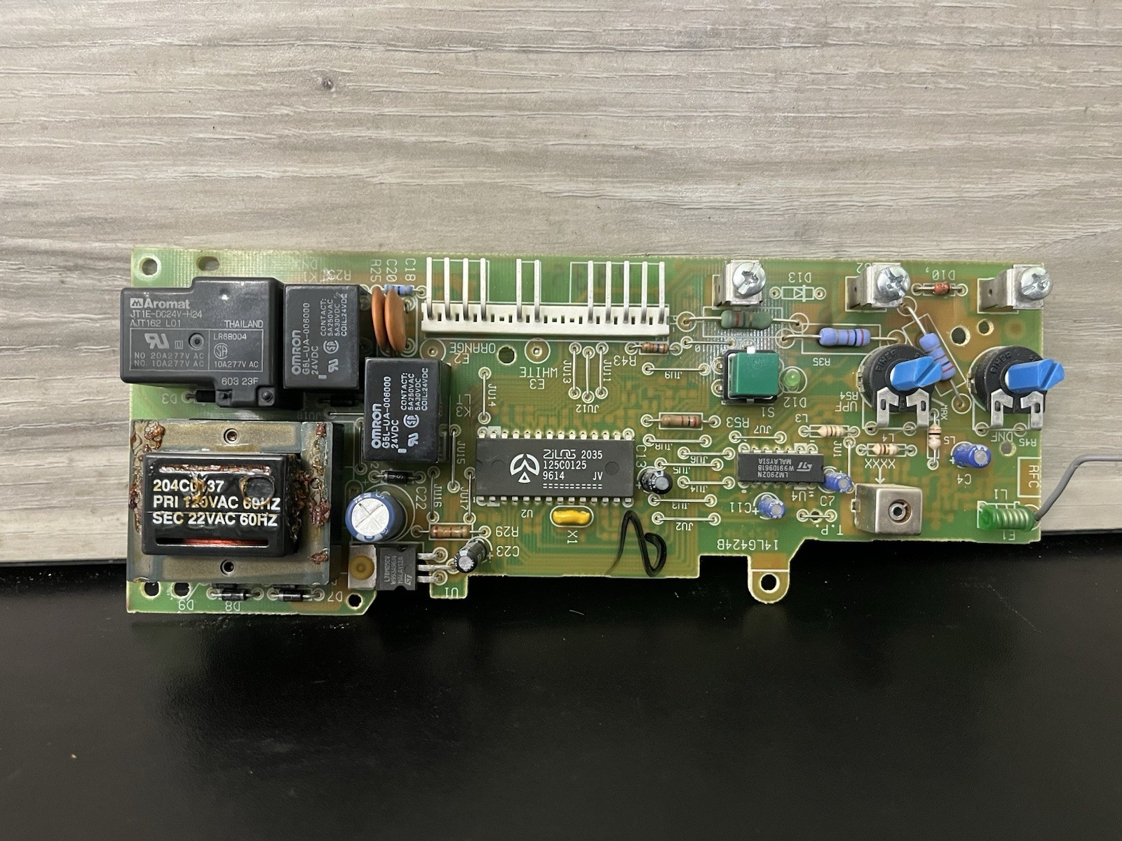 Liftmaster Chamberlain 41A5021-5 Circuit Board Red Learn Button BOARD ONLY