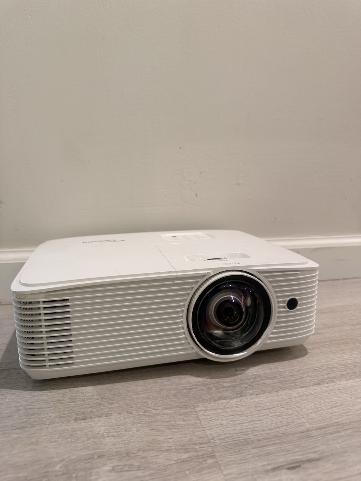 Optoma DAWSGBST Short Throw Projector - BRAND NEW BULB (0 Hours) 1080p HDMI