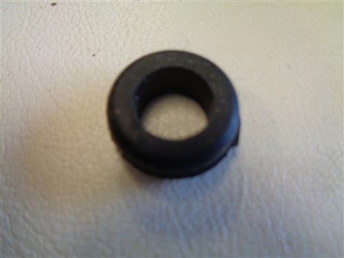 AVALON TAHOE 050616 RUBBER GROMMET # 4423 5/8" SET OF (25)