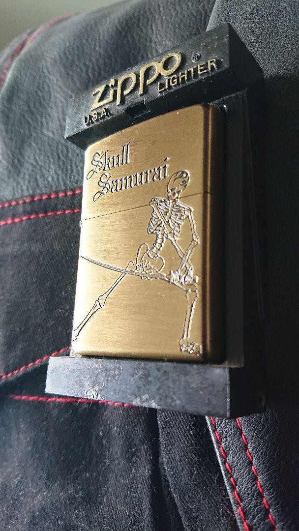 Zippo Skull Samurai Gold
