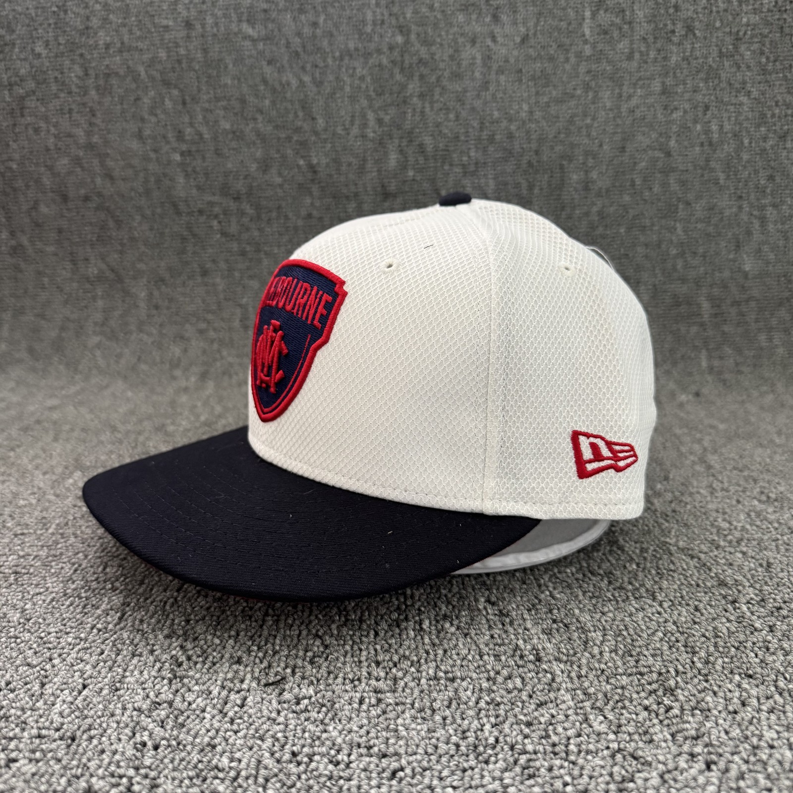 New Era Melbourne Demons 9FIFTY Snapback White Navy AFL Hat OS
