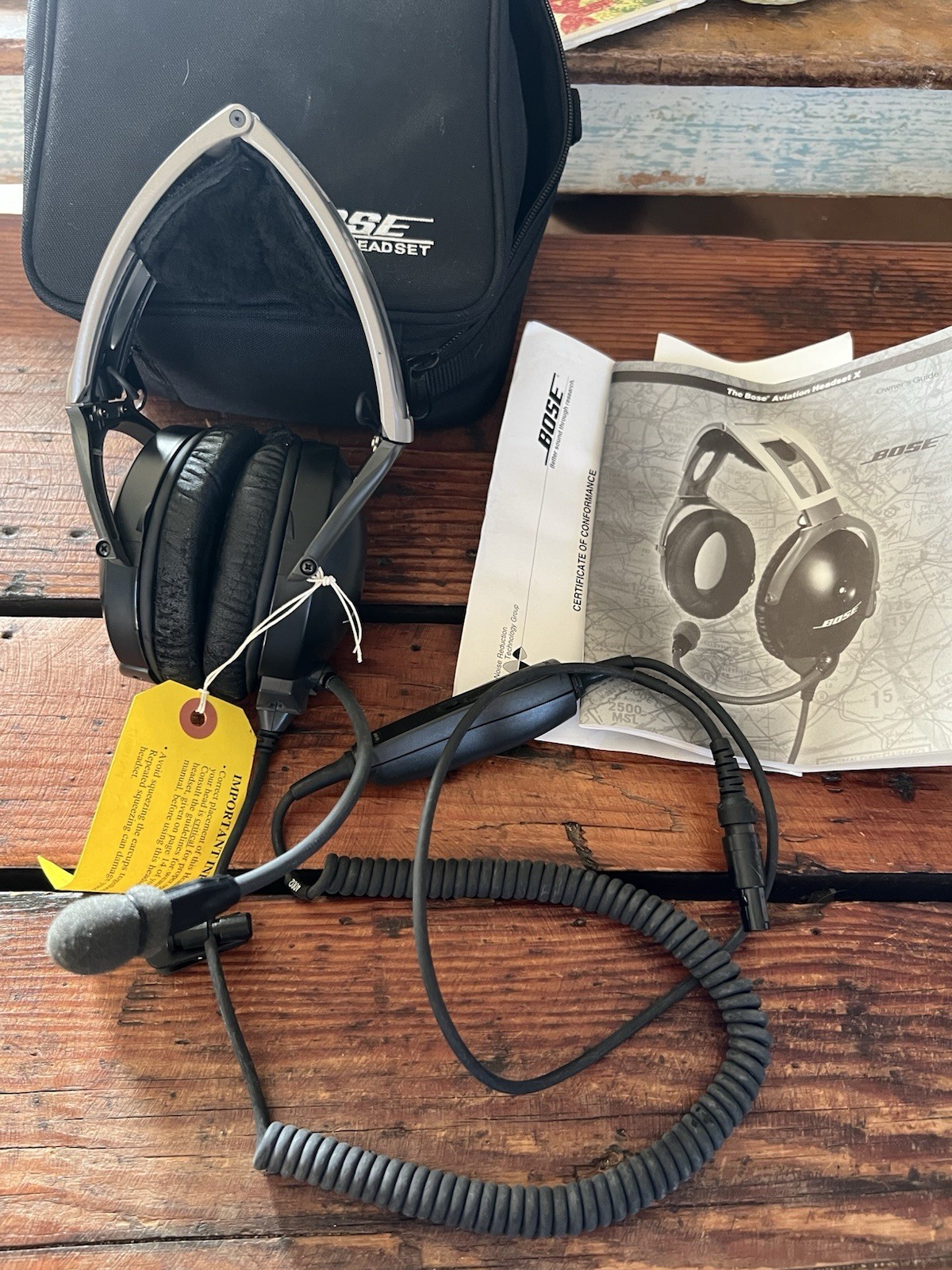 BOSE Aviation Headset X Model AHX-05 - needs new ear foam