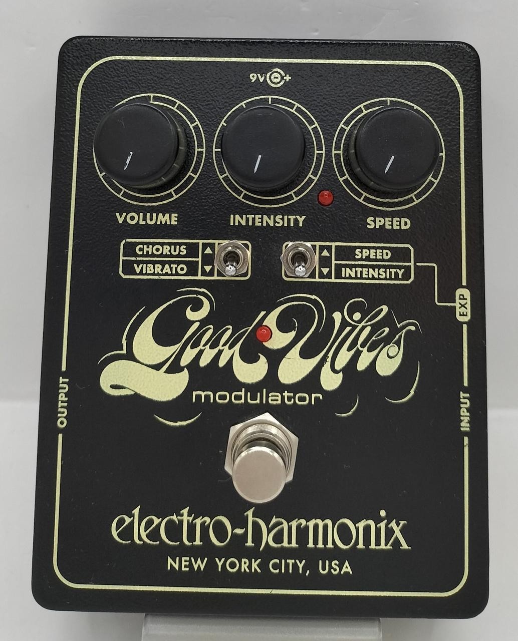 Electro Harmonix GOOD VIBES Guitar Effects Pedal Time Tested Ready to Use