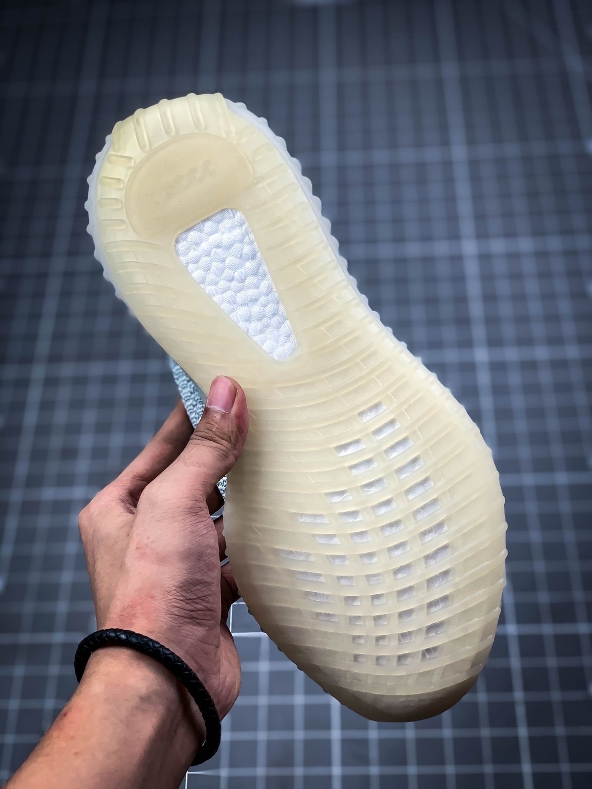 Yeezy Boost 350 V2 Cloud White Reflective - FW5317