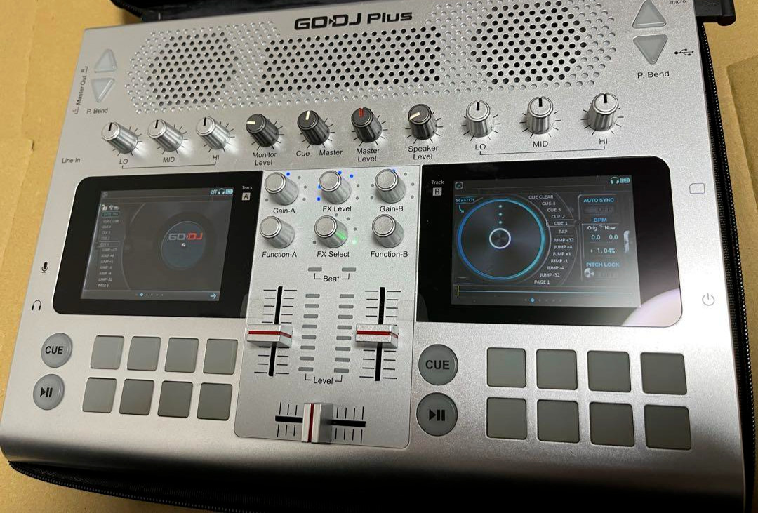 GODJ PLUS Portable DJ System 2-Channel Screen speaker Silver Working Used