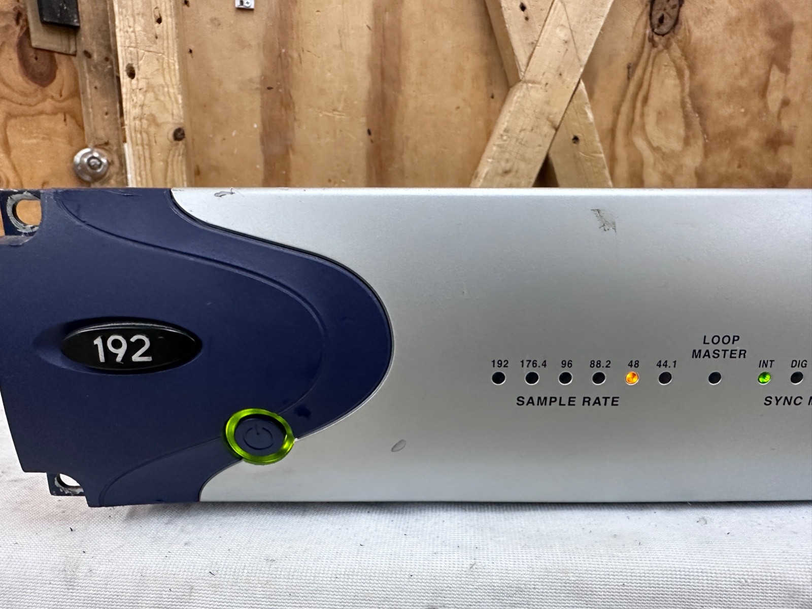 Digidesign 192 Pro Tools HD Interface 1 Analog In, 2 Analog Out, 1 Digital I/O