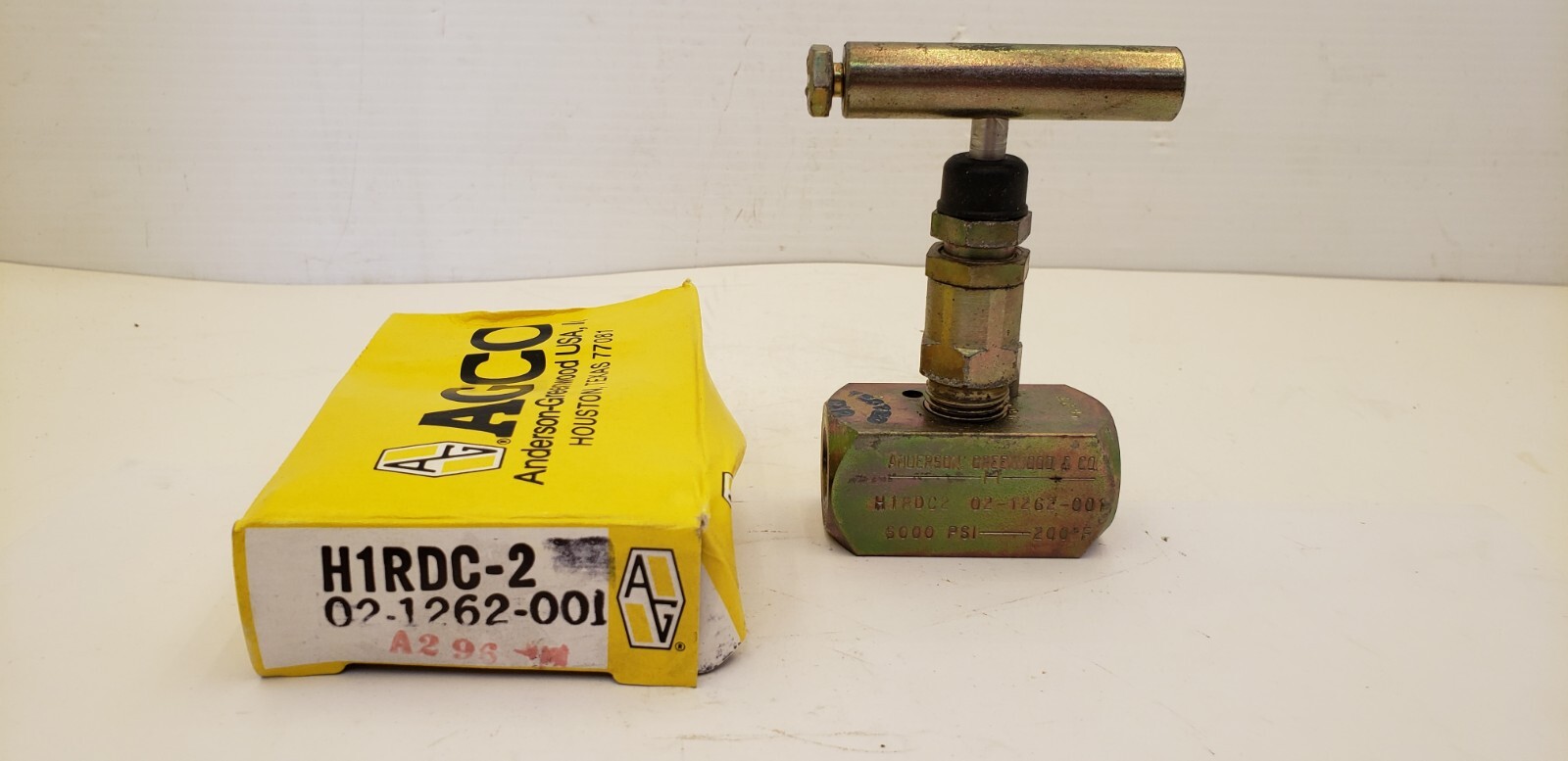 ANDERSON-GREENWOOD H1RDC-2 02-1262-001 NEEDLE VALVE, 6000PSI 200°F, NIB