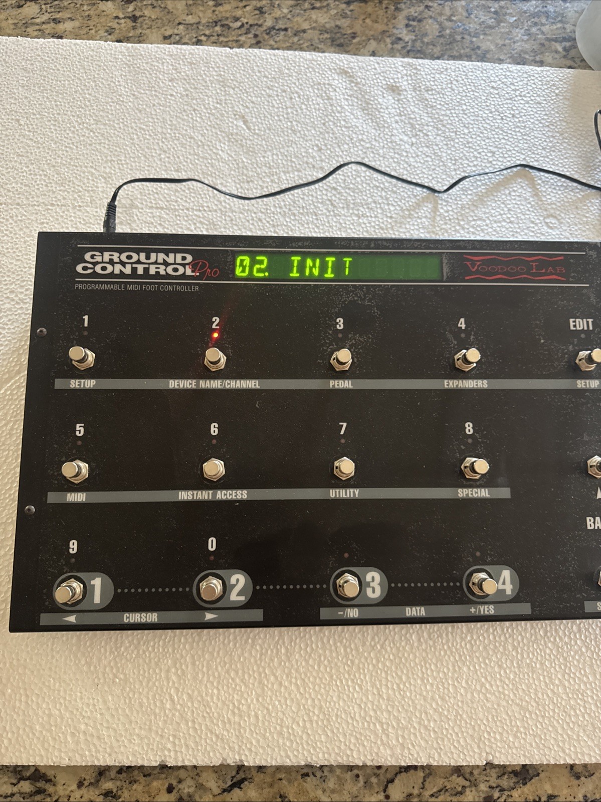 Voodoo Lab Ground Control Pro Guitar Rig MIDI Switching System