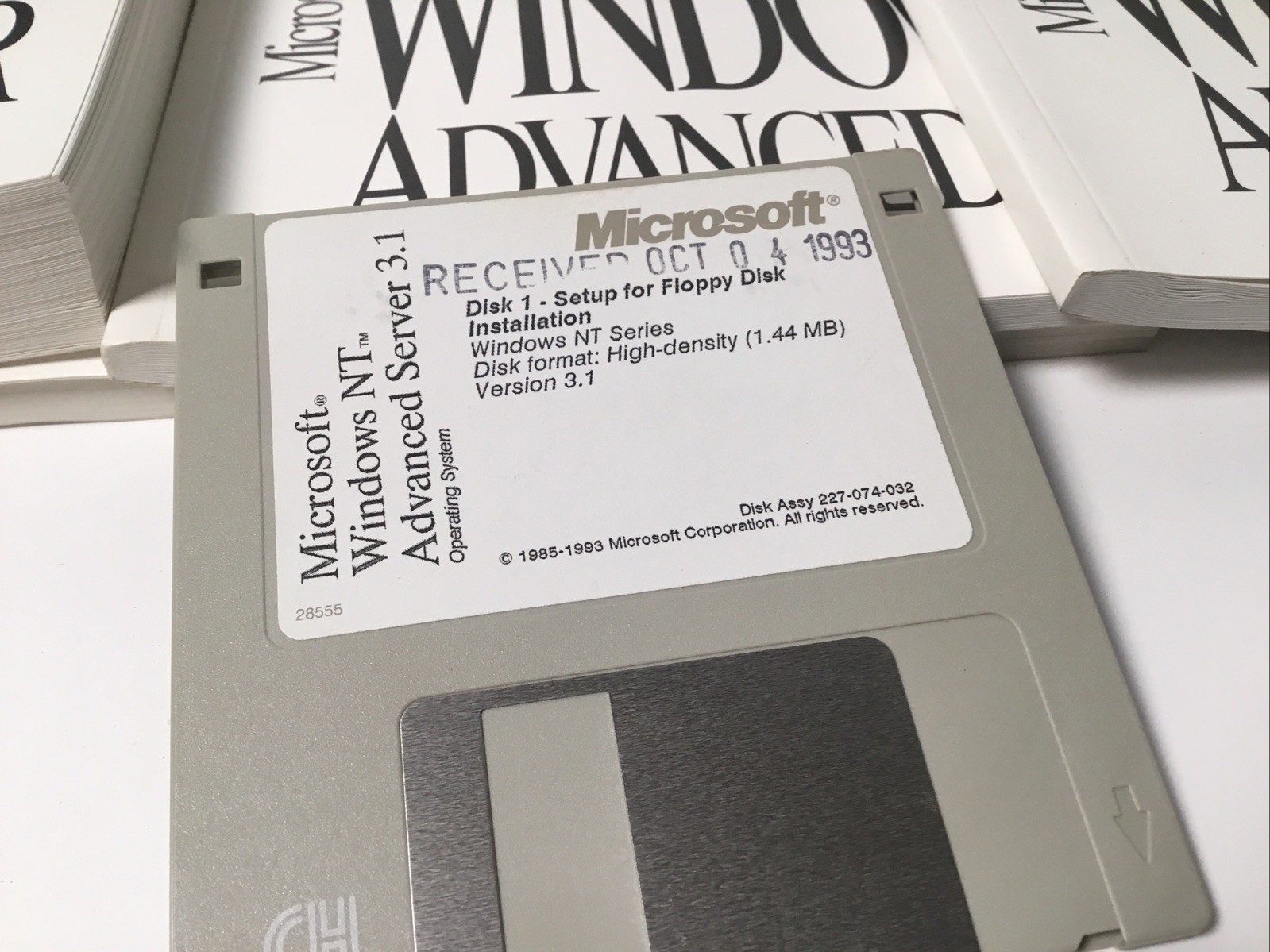 Microsoft Windows NT Advanced Server 3.1 Promotional Sample Large Box.