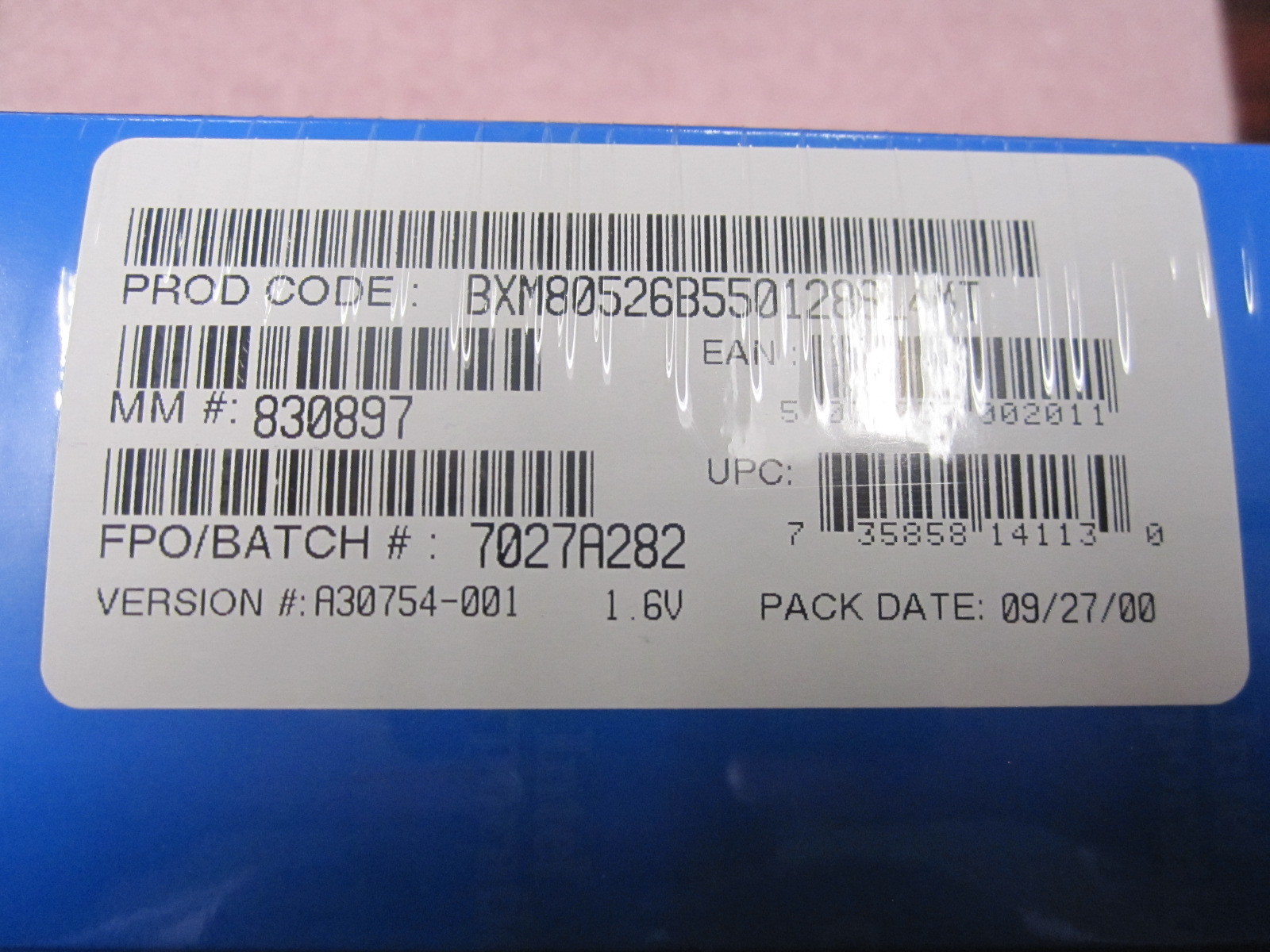 NEW Intel Mobile Celeron 550 MHz Processor Micro PGA 2 128KB SL4MT RETAIL