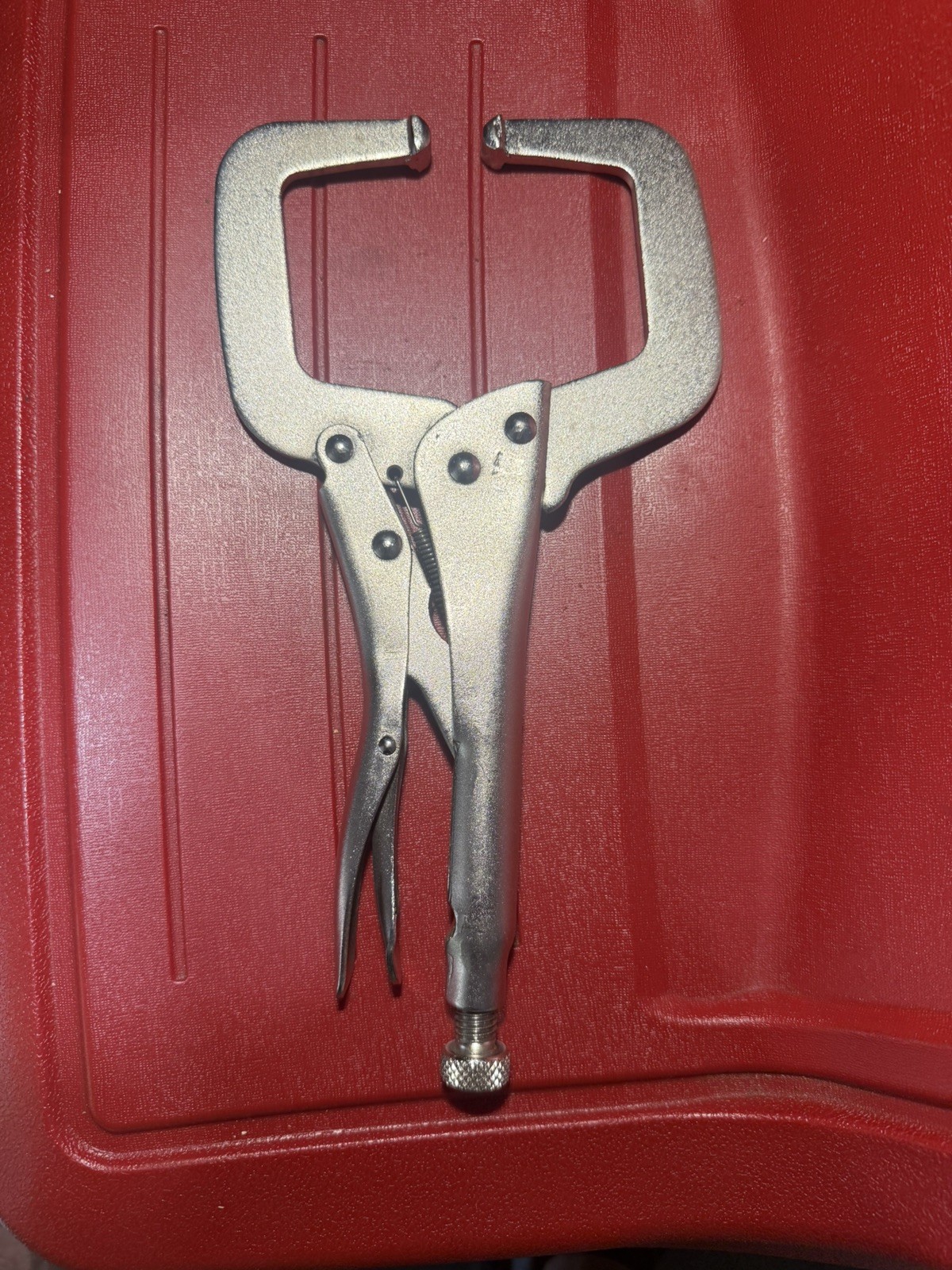 Lincoln Electric Experts Large Welding C-Clamp, 6in. Jaw Opening, Model# KH910