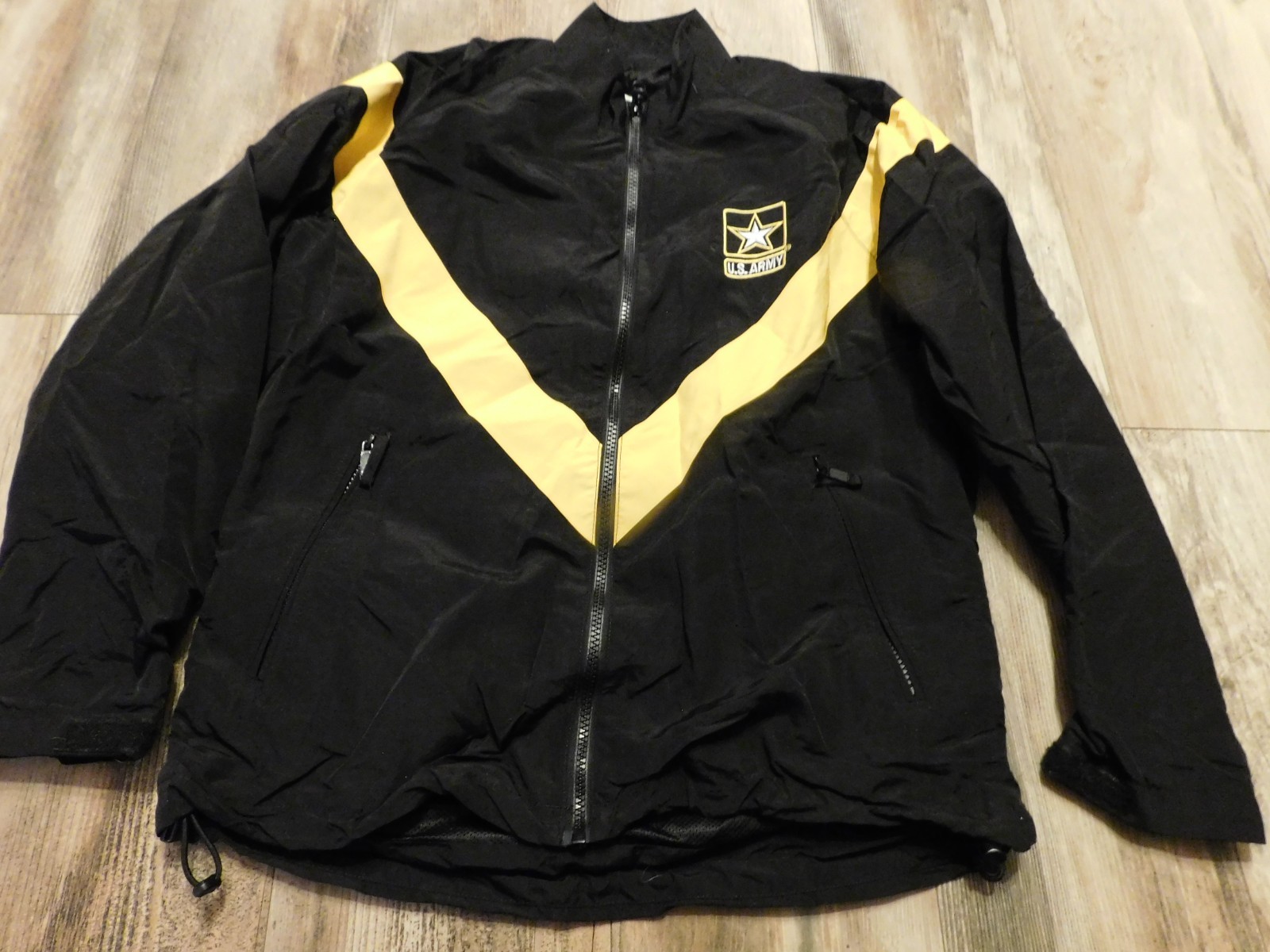 US ARMY APFU FEMALE JACKET SIZE  SMALL - REGULAR NEW