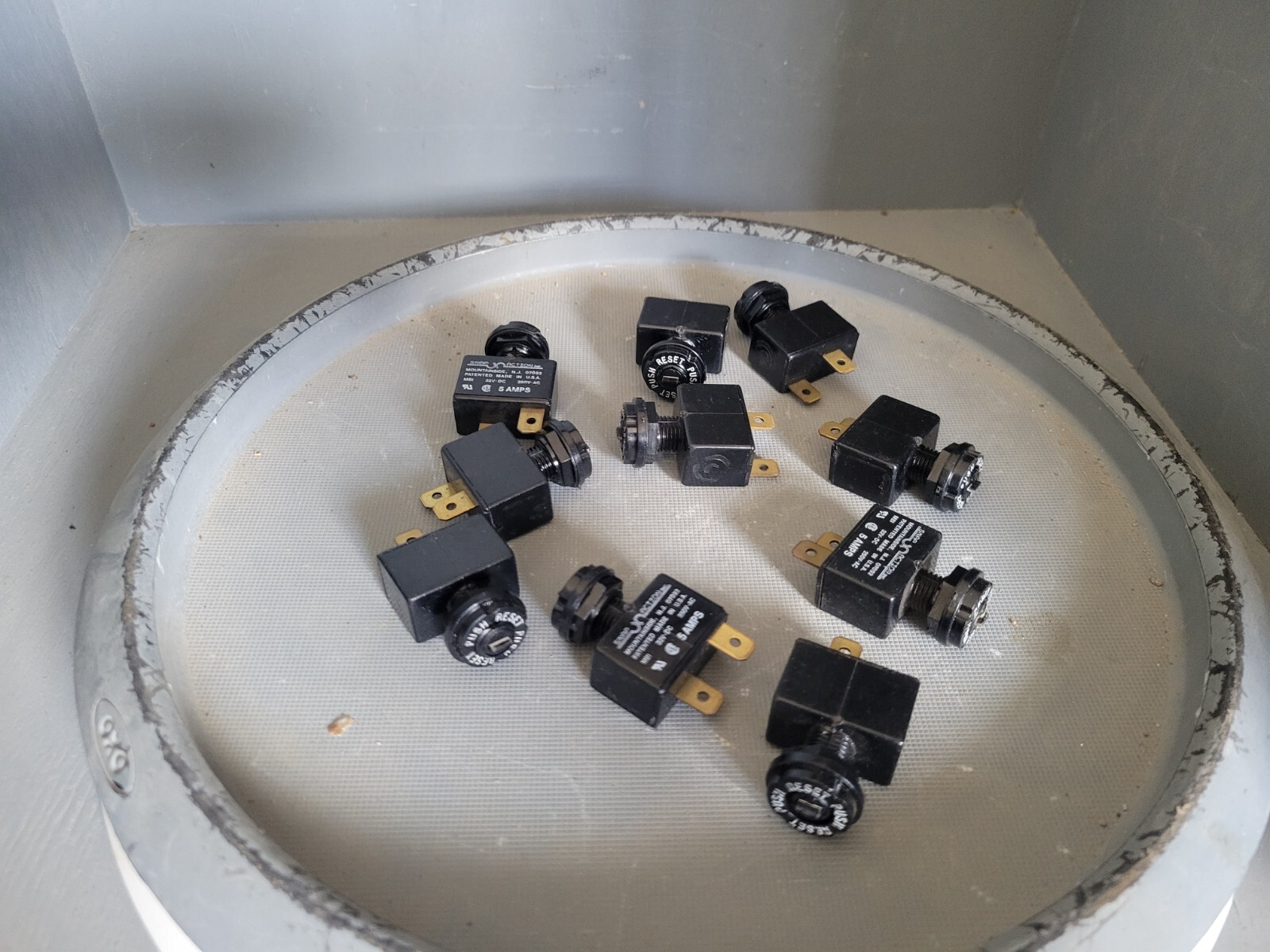 Lot of 10 Snap Action Switch, 32VDC, 250VAC, 5 Amps