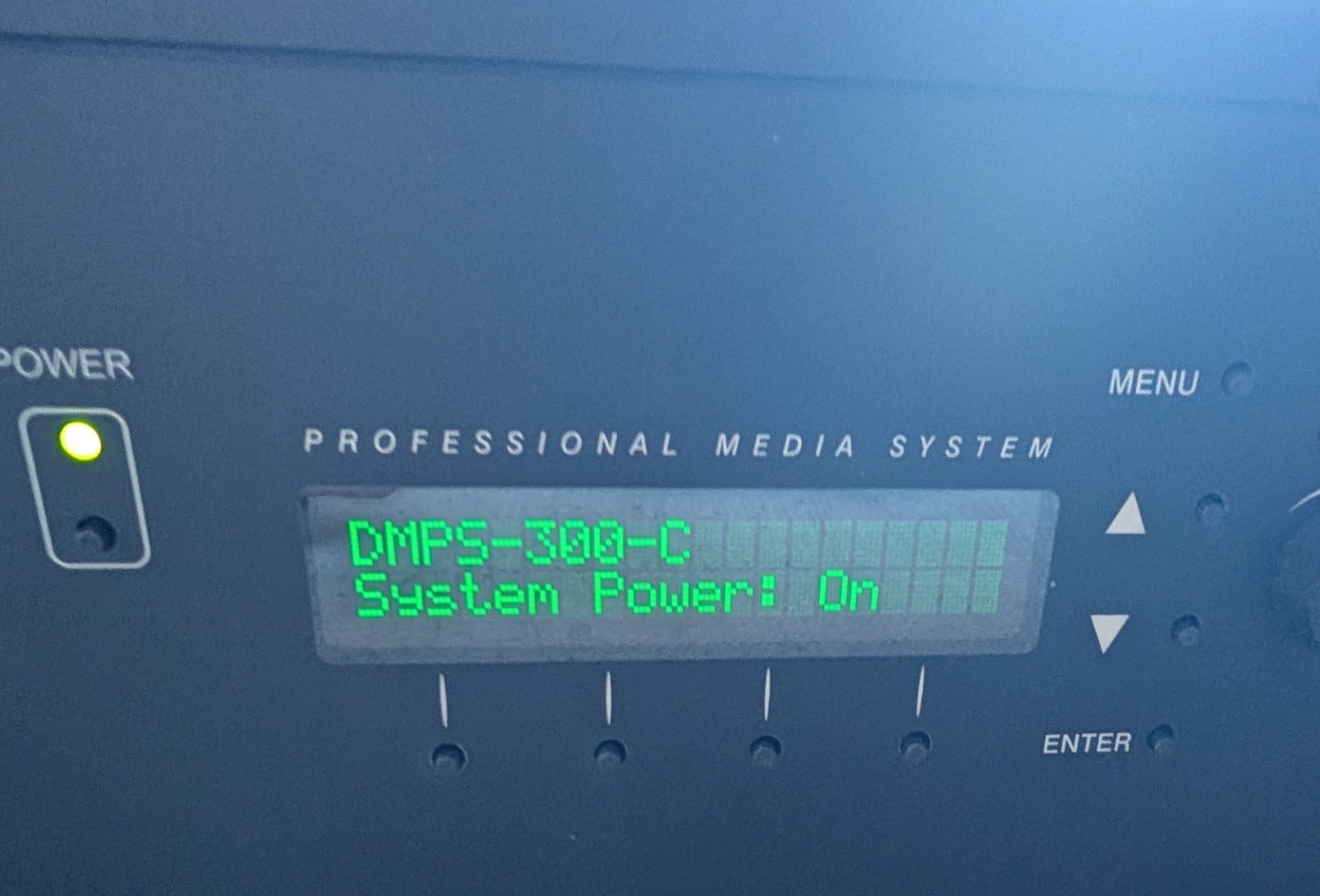 Crestron DMPS-300-C DigitalMedia Presentation System 300 - Powers On