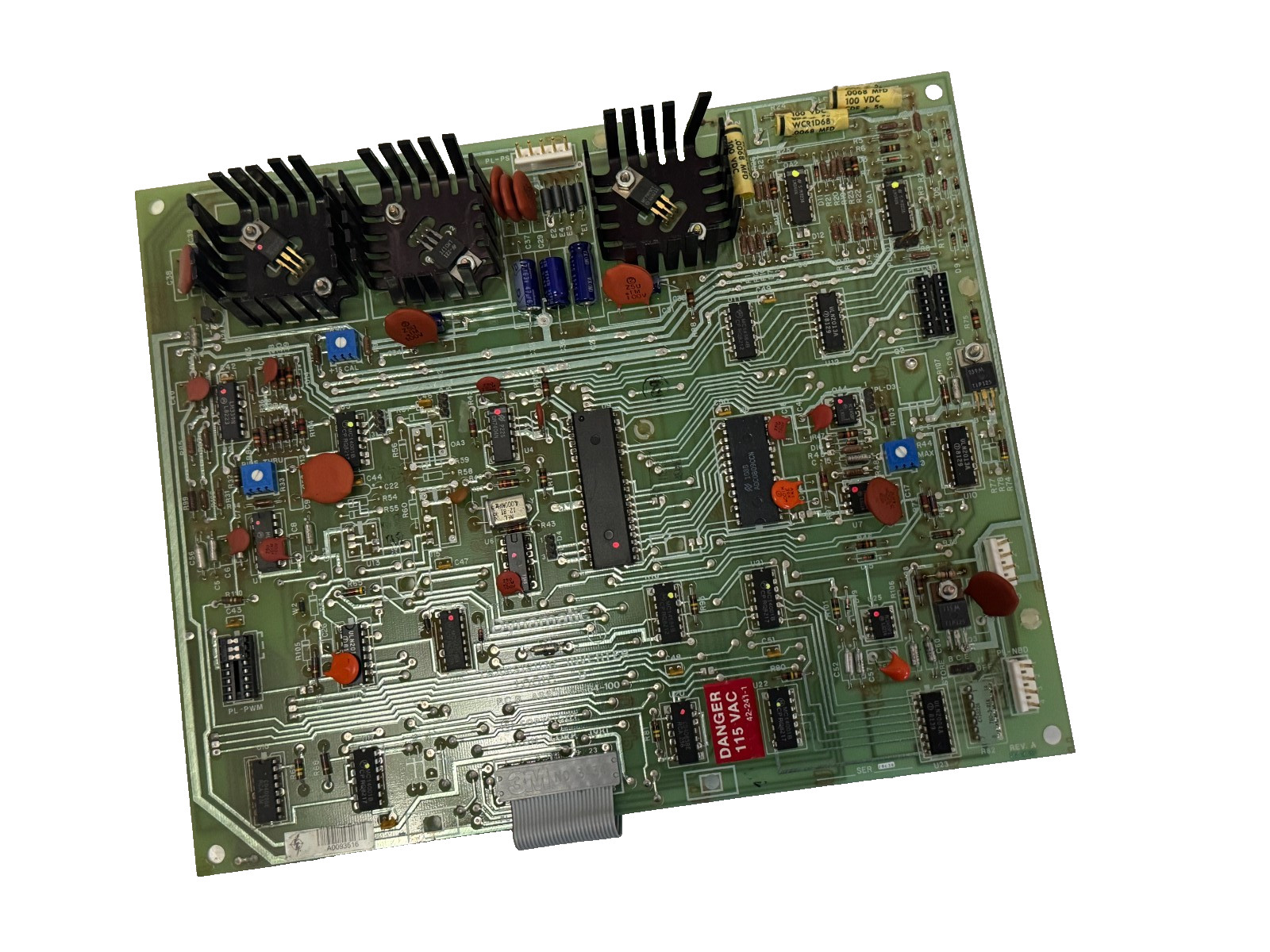 USED Dynamatic 15-564-100 REV. D Circuit Board