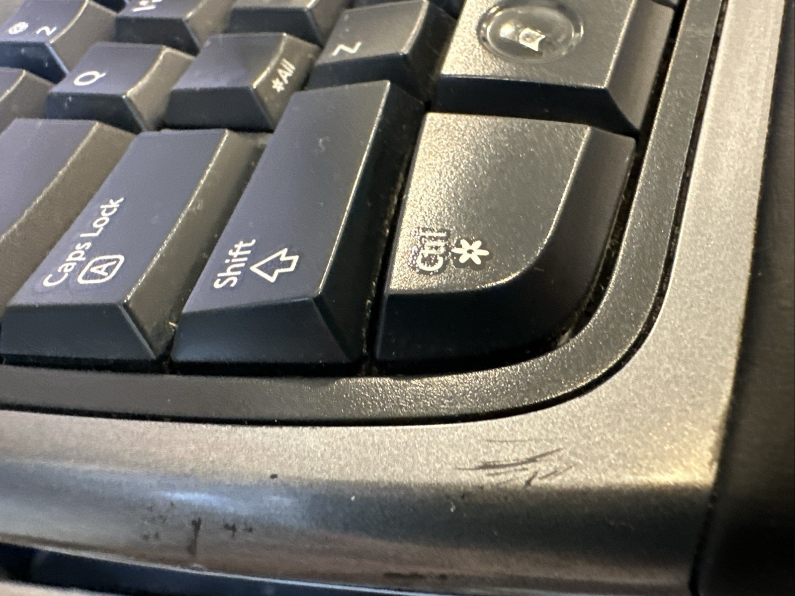 Microsoft Ergonomic Keyboard 4000 USB Wired Tested Works Excellent Condition