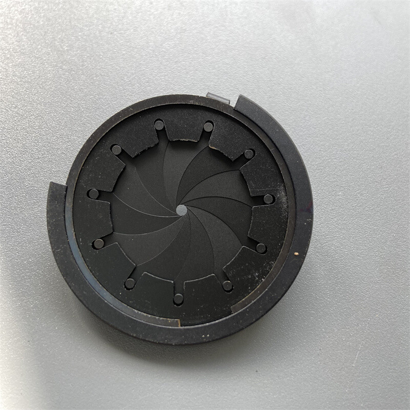 1.8-22mm Adjustable Manual Zoom Iris Aperture Diaphragm for Camera Microscope