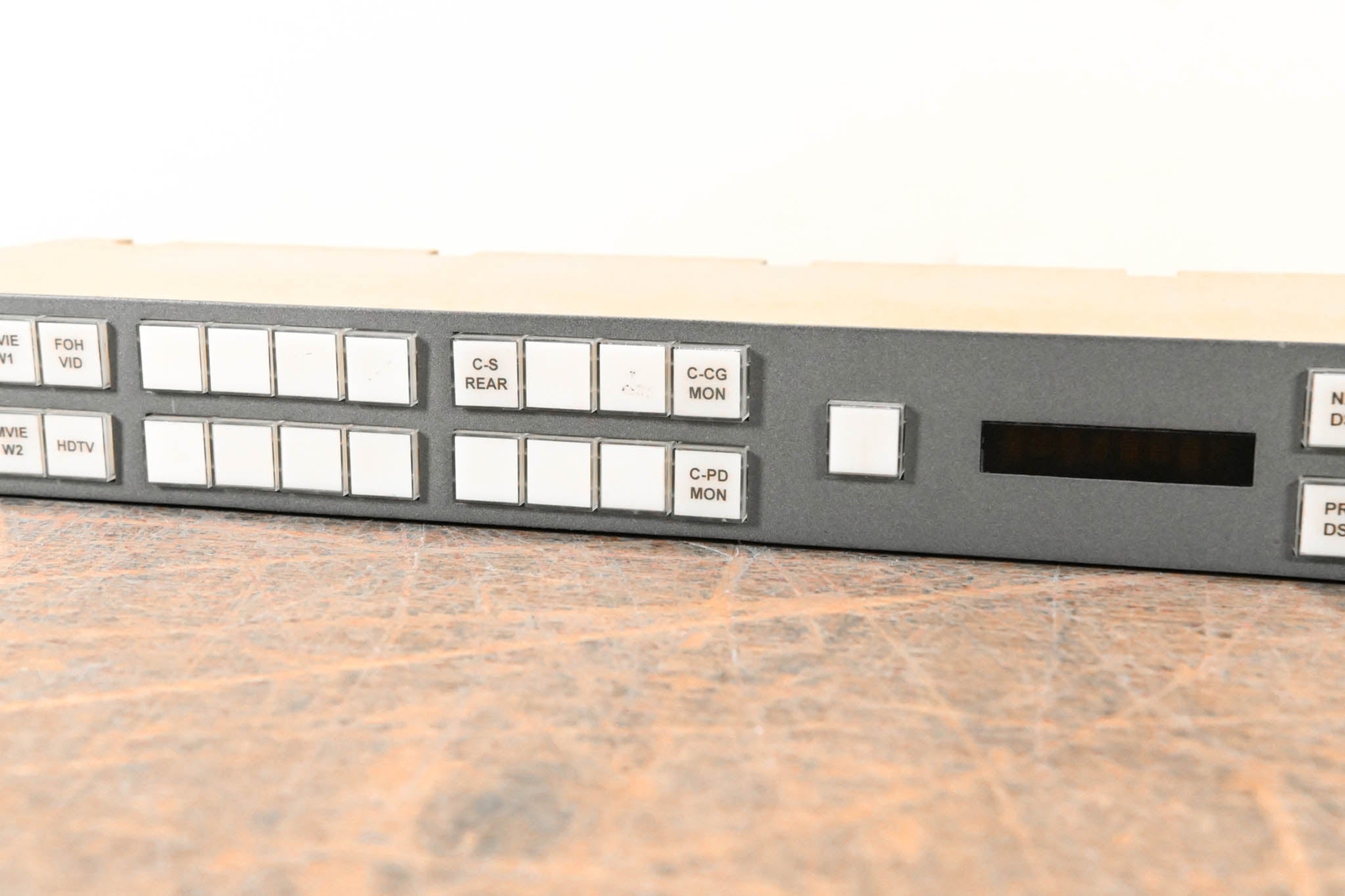 Evertz Quartz CP-2402 1RU 29-Button Remote Control Panel CG007AC