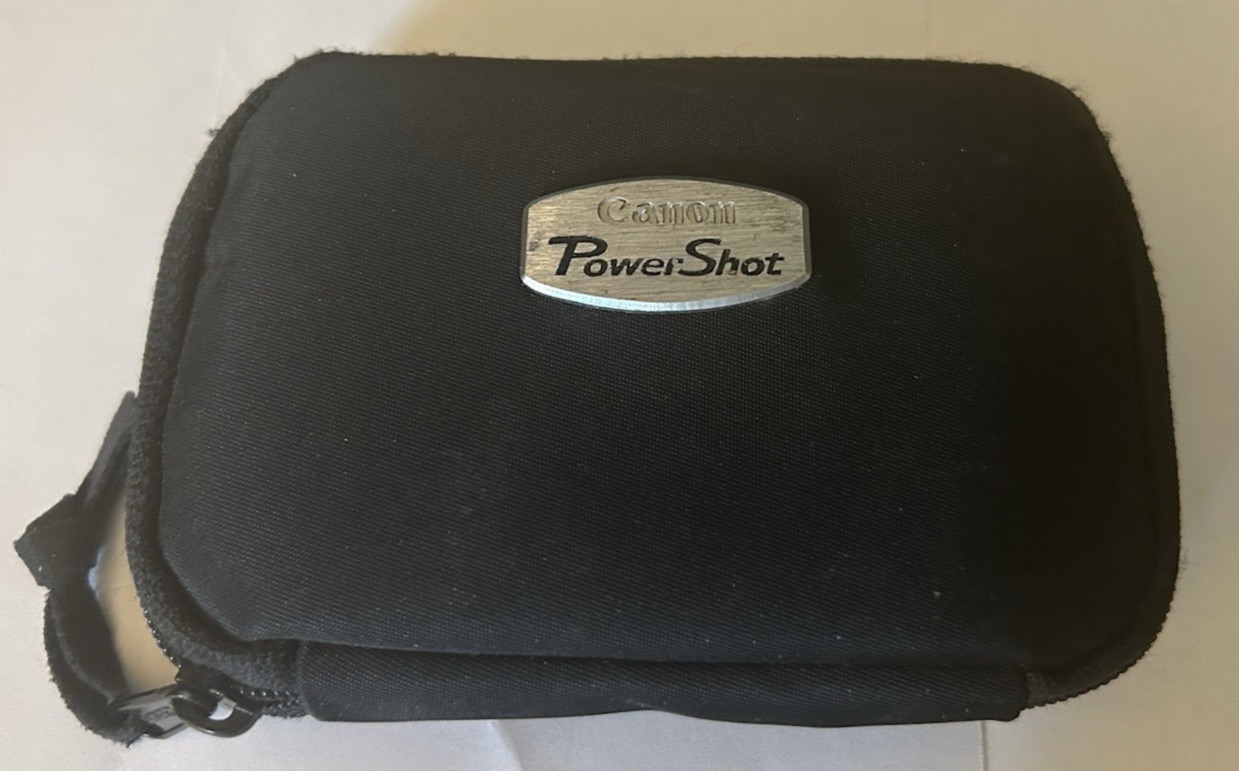 #1212 Canon Power Shot Compact Flash Wallet