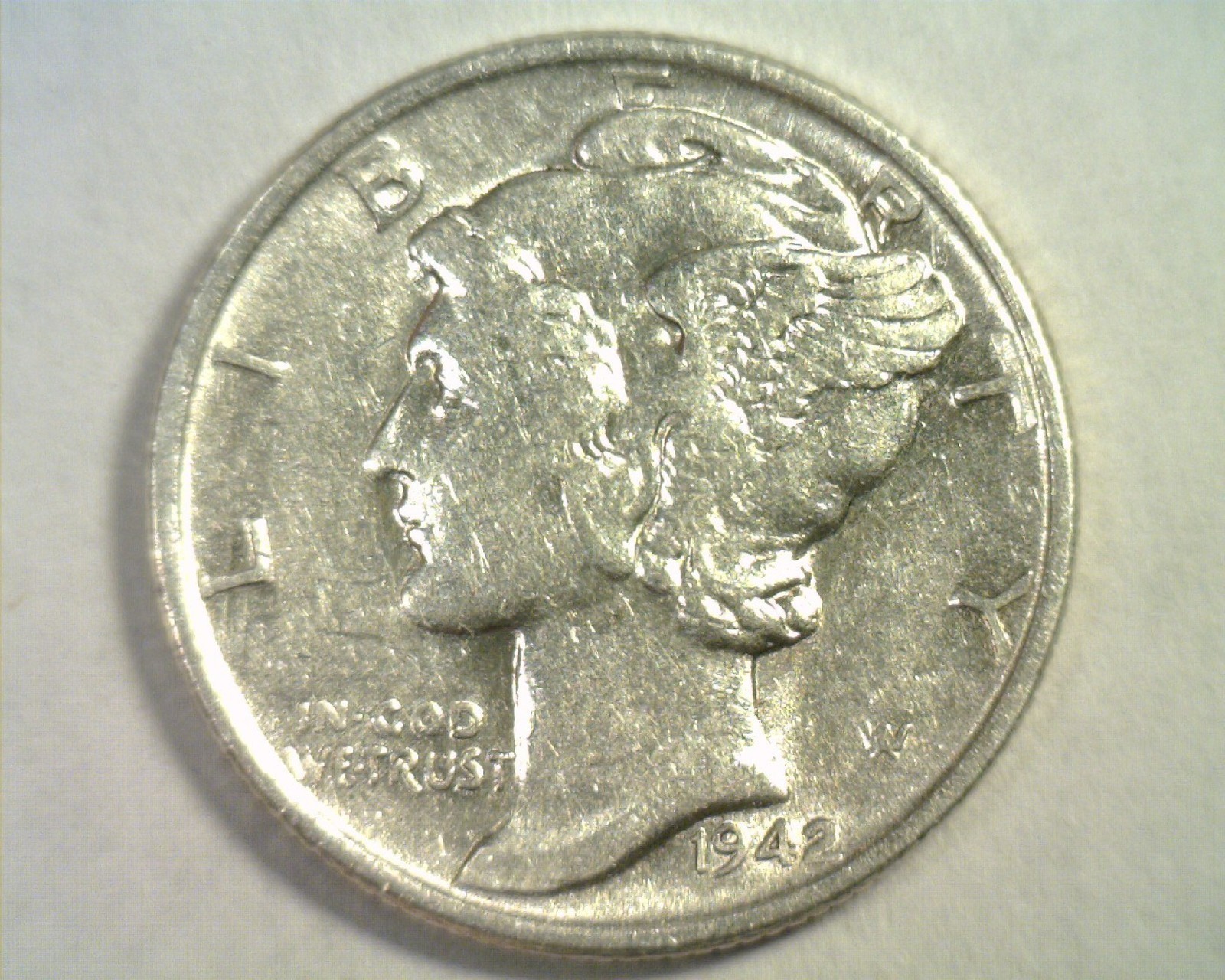 1942 MERCURY DIME ABOUT UNCIRCULATED AU NICE ORIGINAL COIN BOBS COINS 99c SHIP