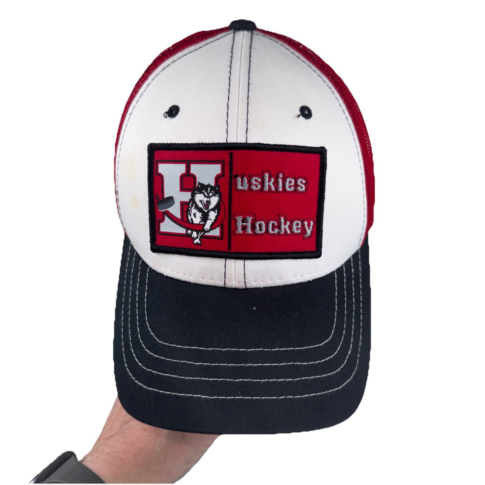 Huskies Hockey Hat Cap H Patch Black Red White on White w Red Mesh Snapback