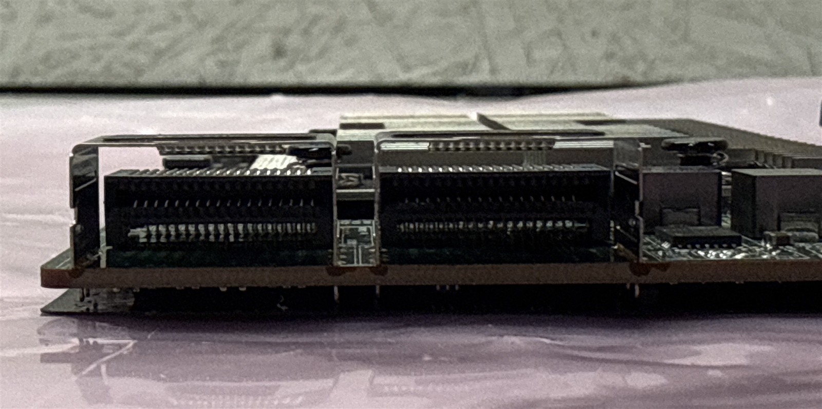 HP 871040-004 SMART ARRAY P408i-a SR Gen10 2-PORT SAS CONTROLLER W/ CABLE