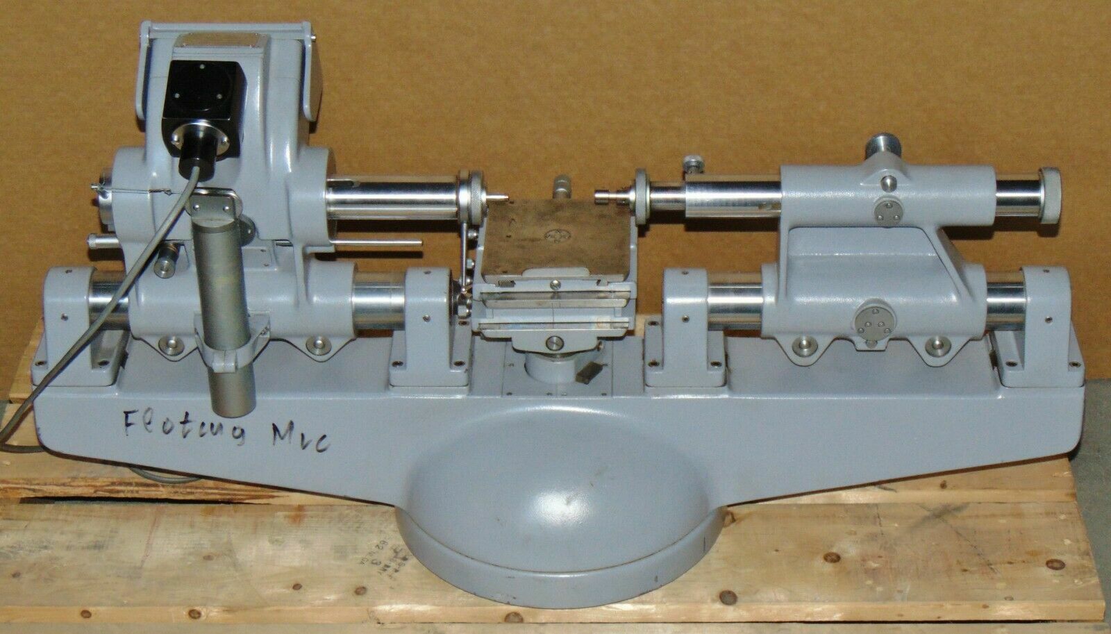 Hilger & Watts Microptic Horizontal Pattern Measuring Machine .00005"