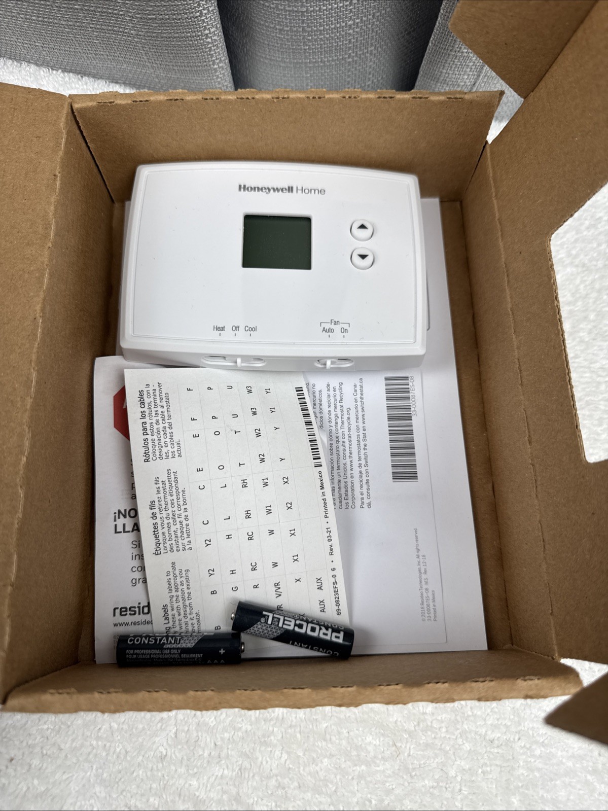 Honeywell RTH111B1024 Digital Non-Programmable Thermostat - White