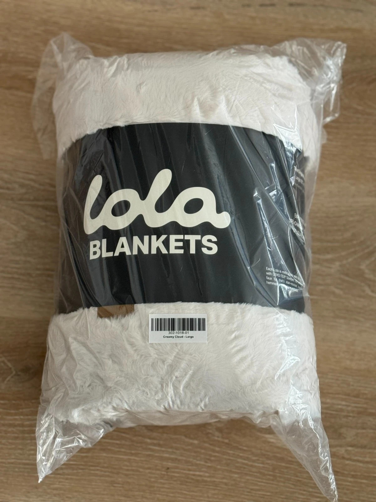 Brand New Lola Blanket Creamy Cloud Size Large (60 X 72 inches) MSRP $325