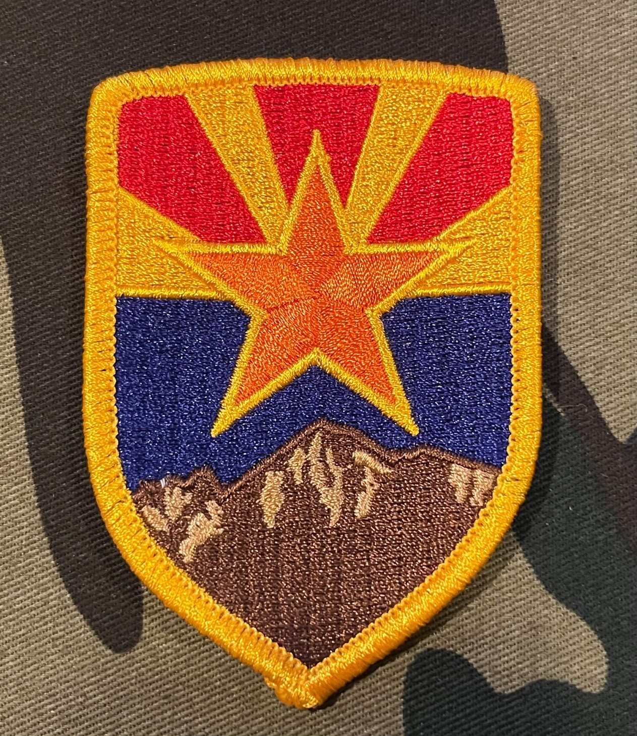 US ARMY 198TH REGIONAL SUPPORT GROUP; FULL COLOR PATCH