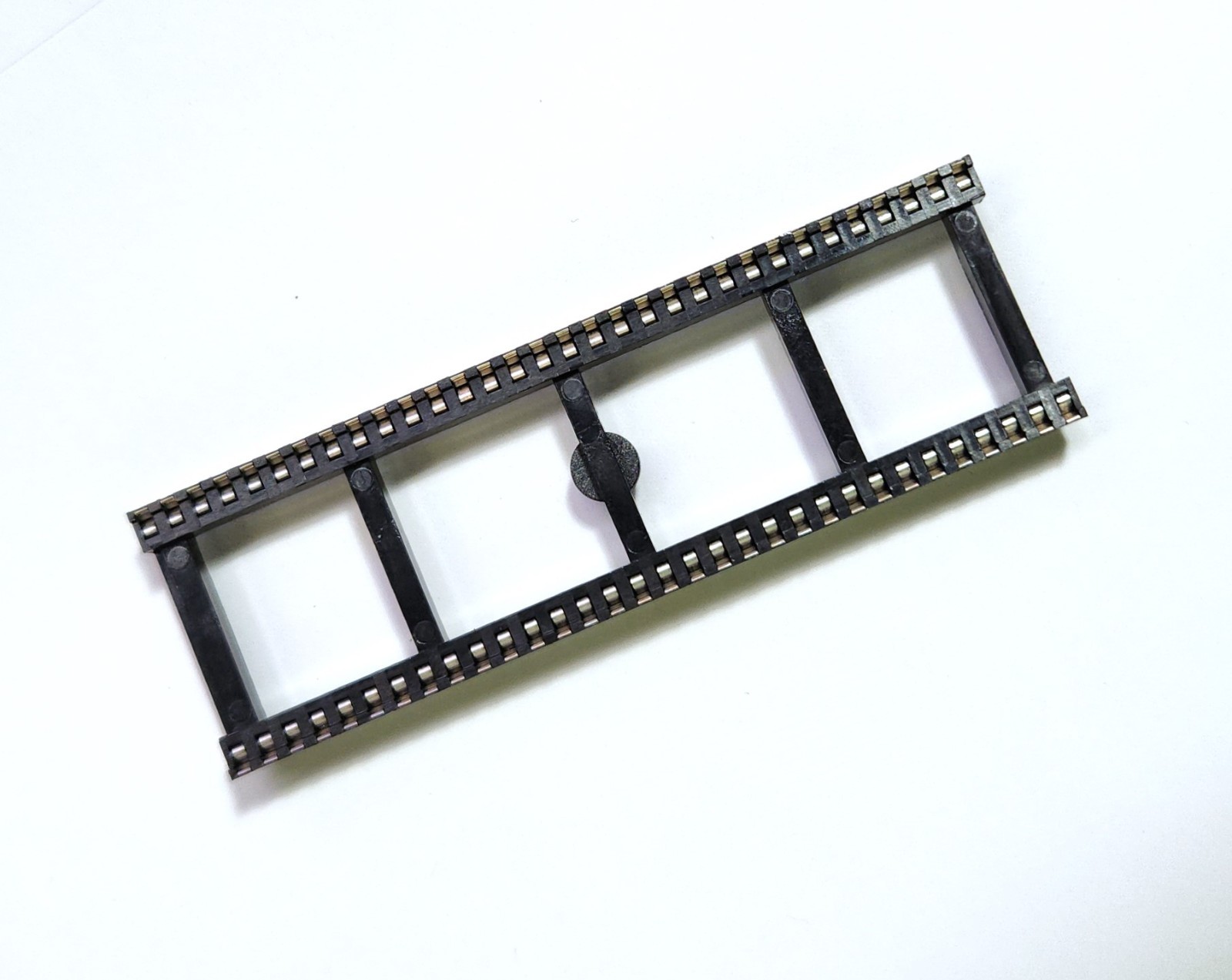 CPU Socket for Motorola 68000 64-Pin DIP Dual Wipe Commodore Amiga 500 Atari