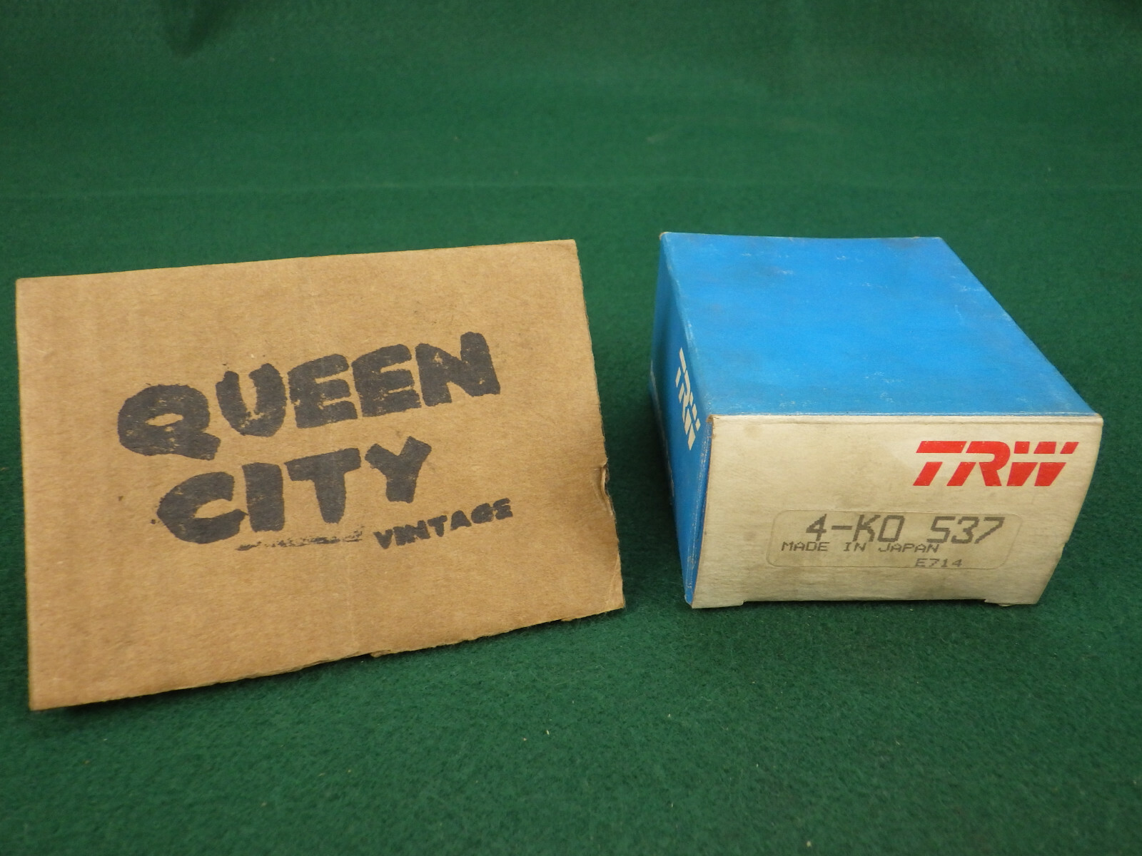 NOS/New TRW K0537 engine valve seat inserts 4 pieces  Datsun-Nissan 11098-15M01
