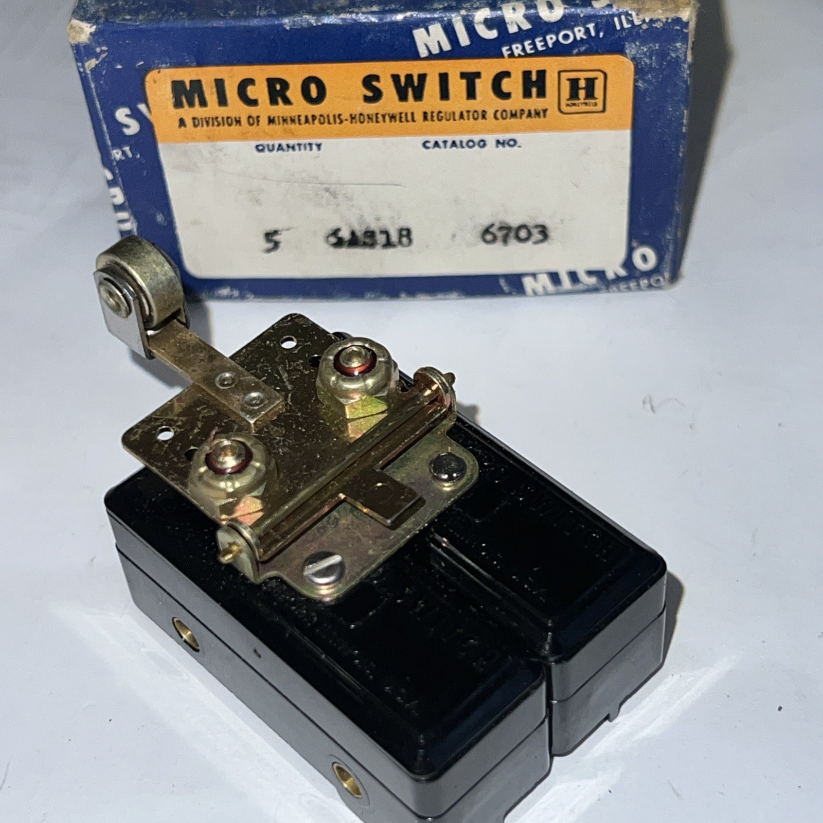 Micro Switch 6AS18 Dual Roller Switch By Honeywell New From Box 30 Day Returns