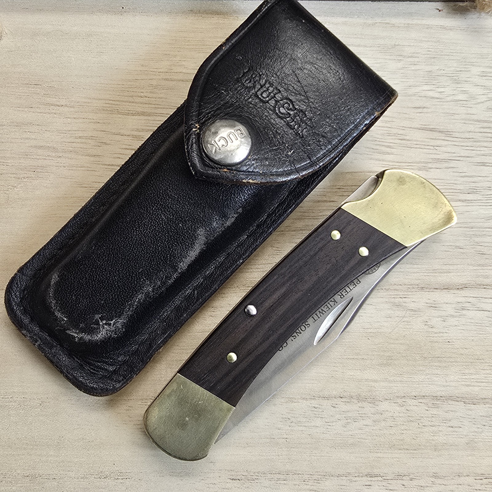 BUCK KNIVES 110 FOLDING HUNTER KNIFE 3 DOT, PETER KIEWIT, SATSOP NUCLEAR PROJECT