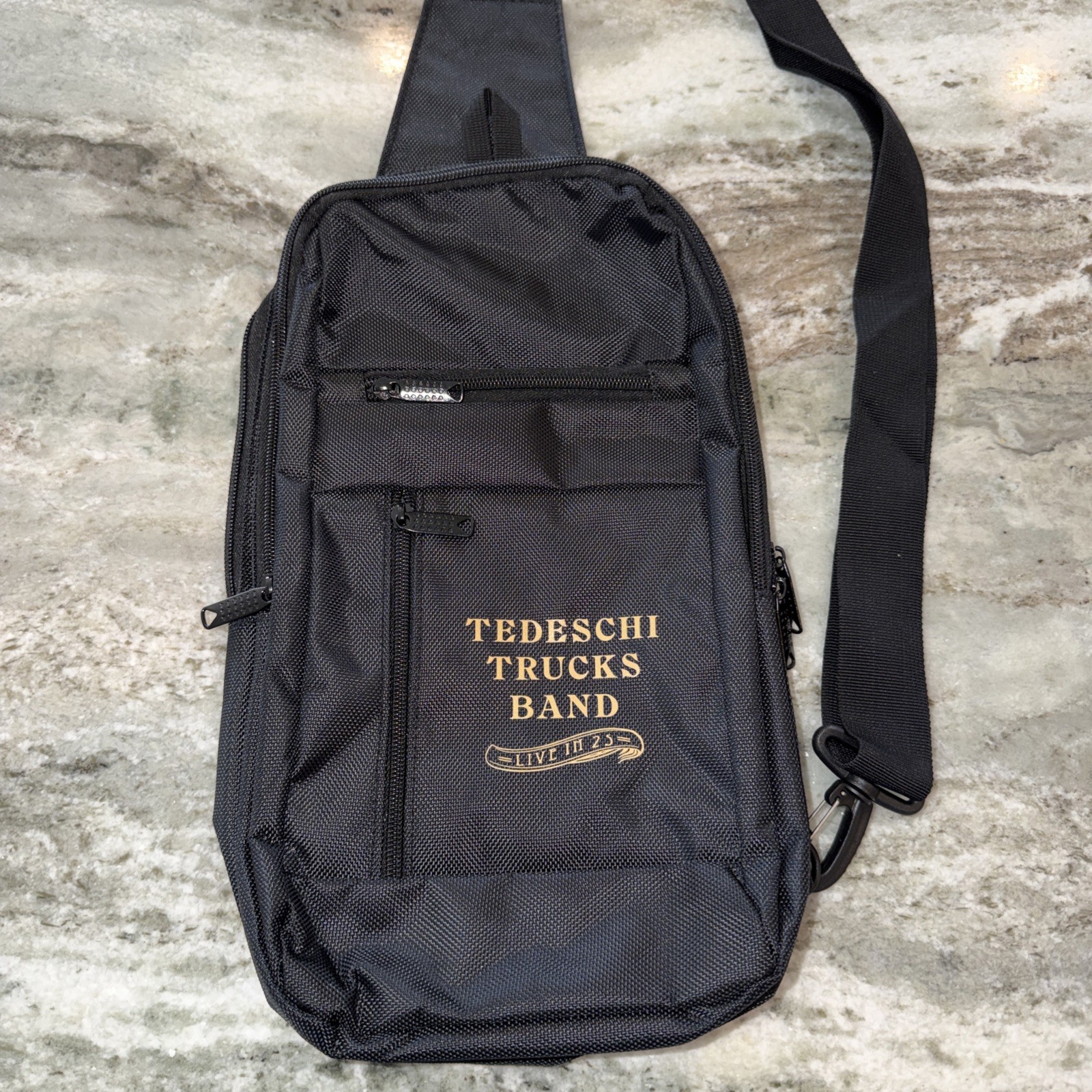 Tedeschi Trucks Band Live in 25 Sling Bag Black Gold Logo Travel Very Rare