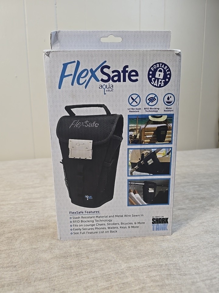 Flex Safe Aqua Vault Portable Travel Safe Anti-Theft Beach Airplane Cruise