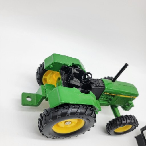 John Deer ERTL Tractors 3140 2510 3 Sizes