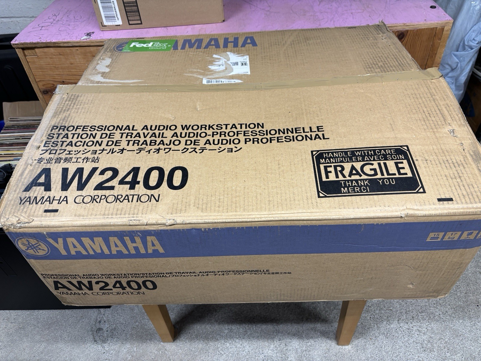 yamaha aw2400