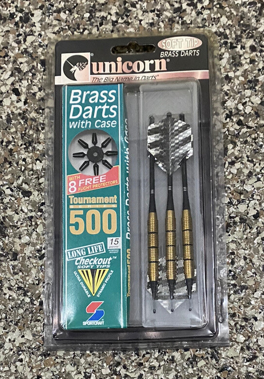 NEW Vintage UNICORN Soft Tip Brass Darts w/ Case 15 Gramme w/ Flight Protectors