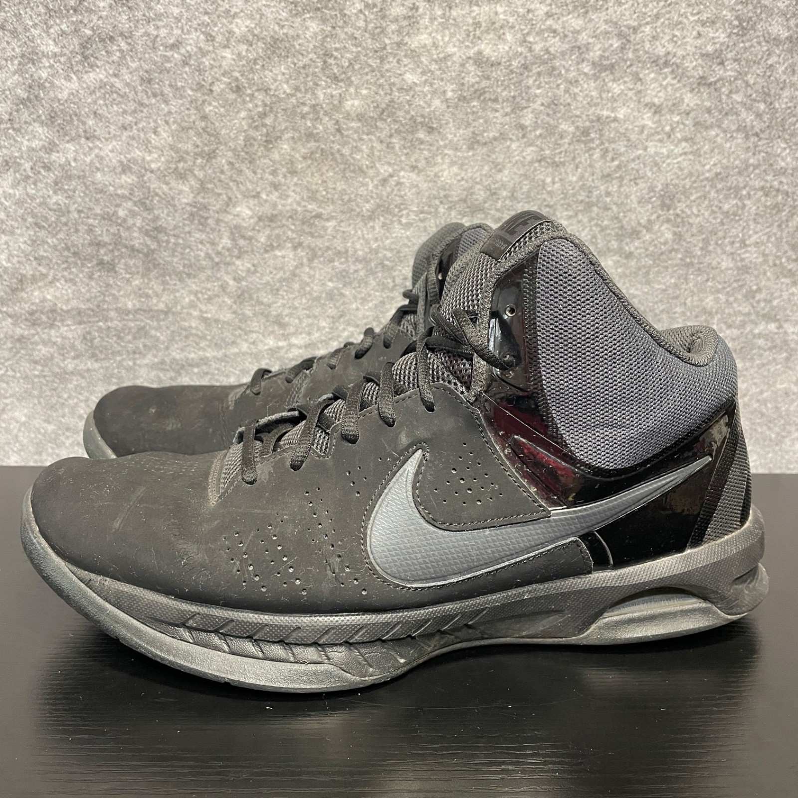 Nike Air Basketball Shoes Mens 13 Black High Top Sneakers - Visi Pro 6