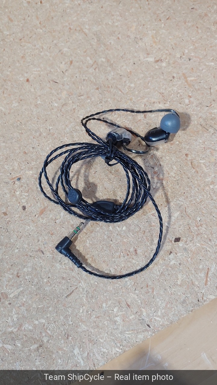 Westone Um3x Rc Wired In Ear Universal Earbuds 3 Drivers Replaceable Cab G2U