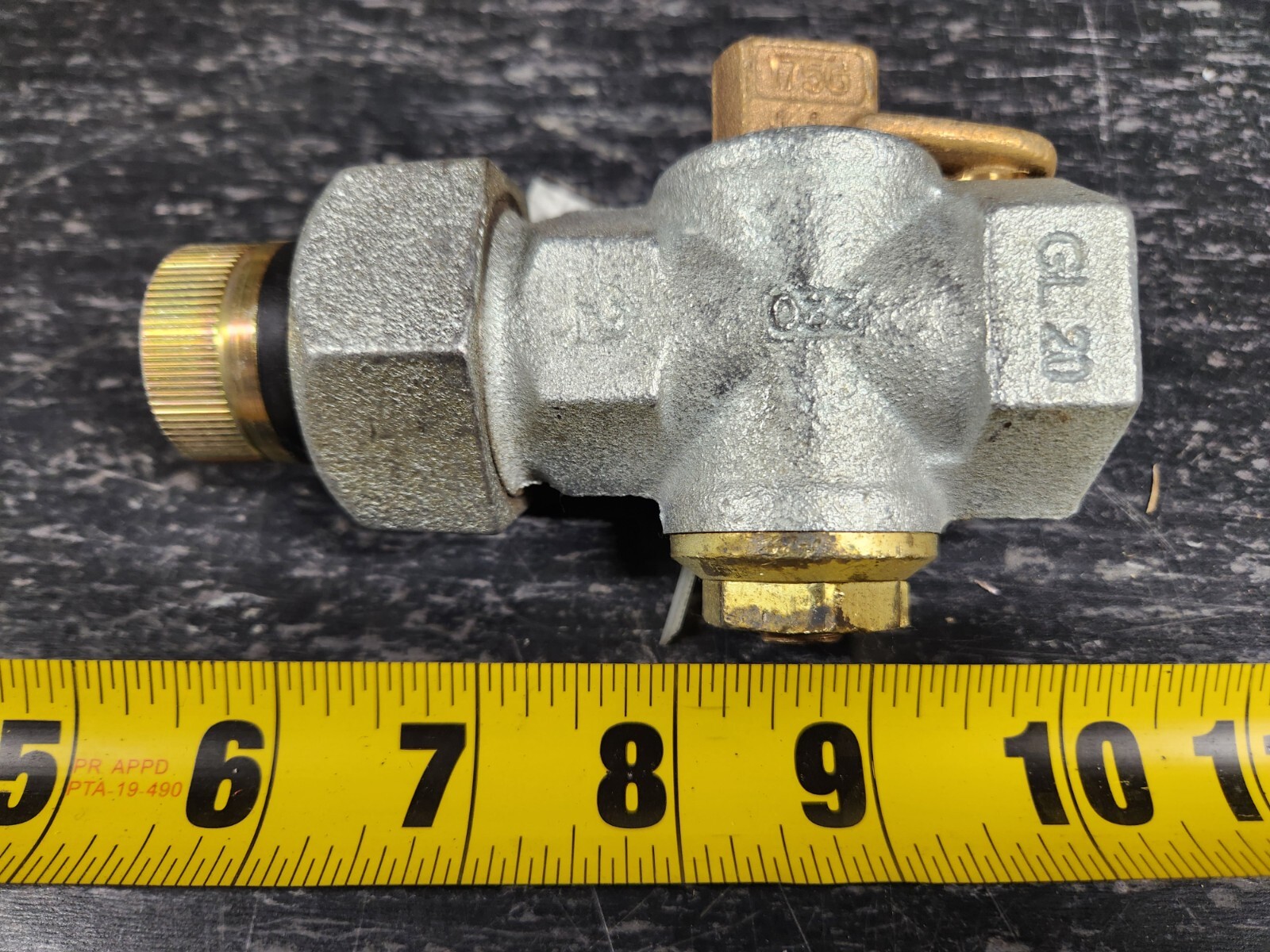A.Y McDonald 6276G 3/4" Tailpiece Gas Valve #175 FNPT x Insulated Union FNPT NeW