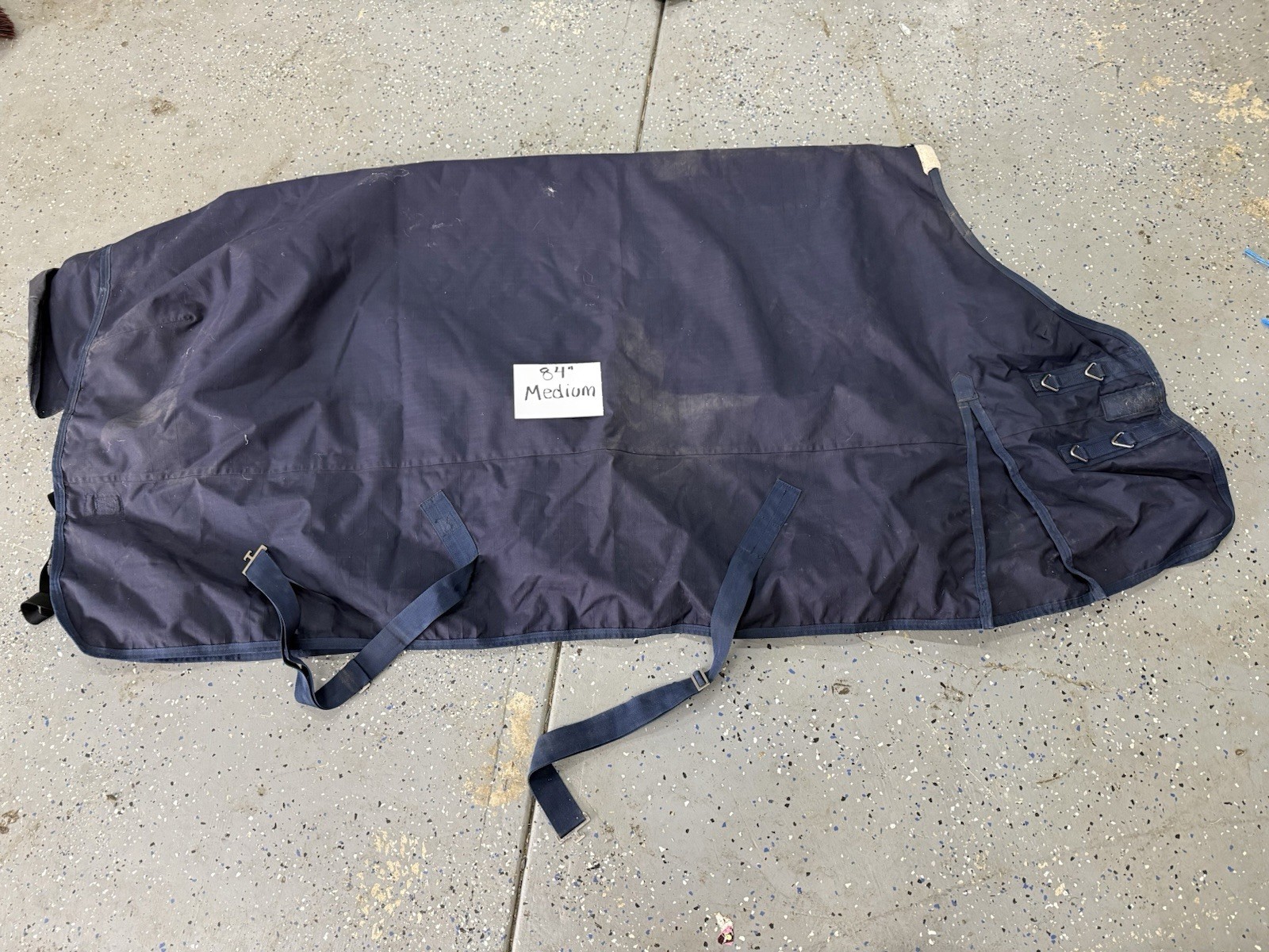 84 Riders Medium Weight Horse Blanket